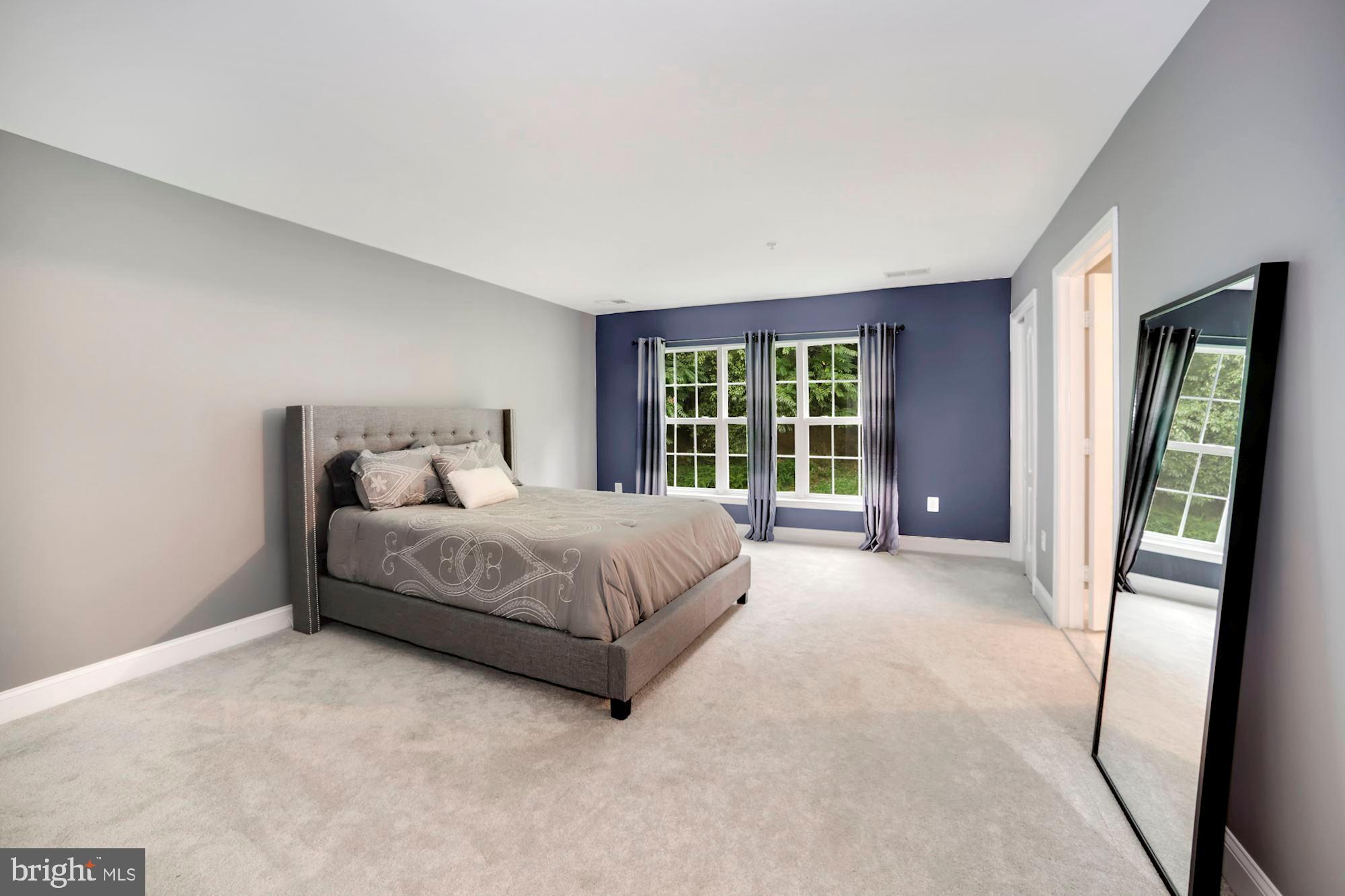 RIVERWATCH IND HEAD - Residential