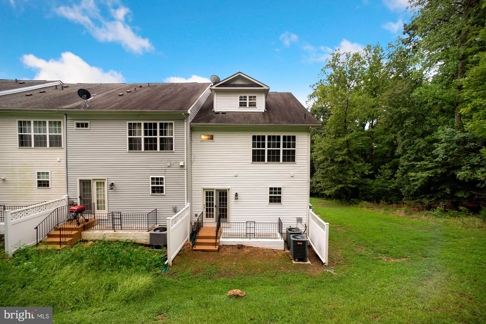 RIVERWATCH IND HEAD - Residential