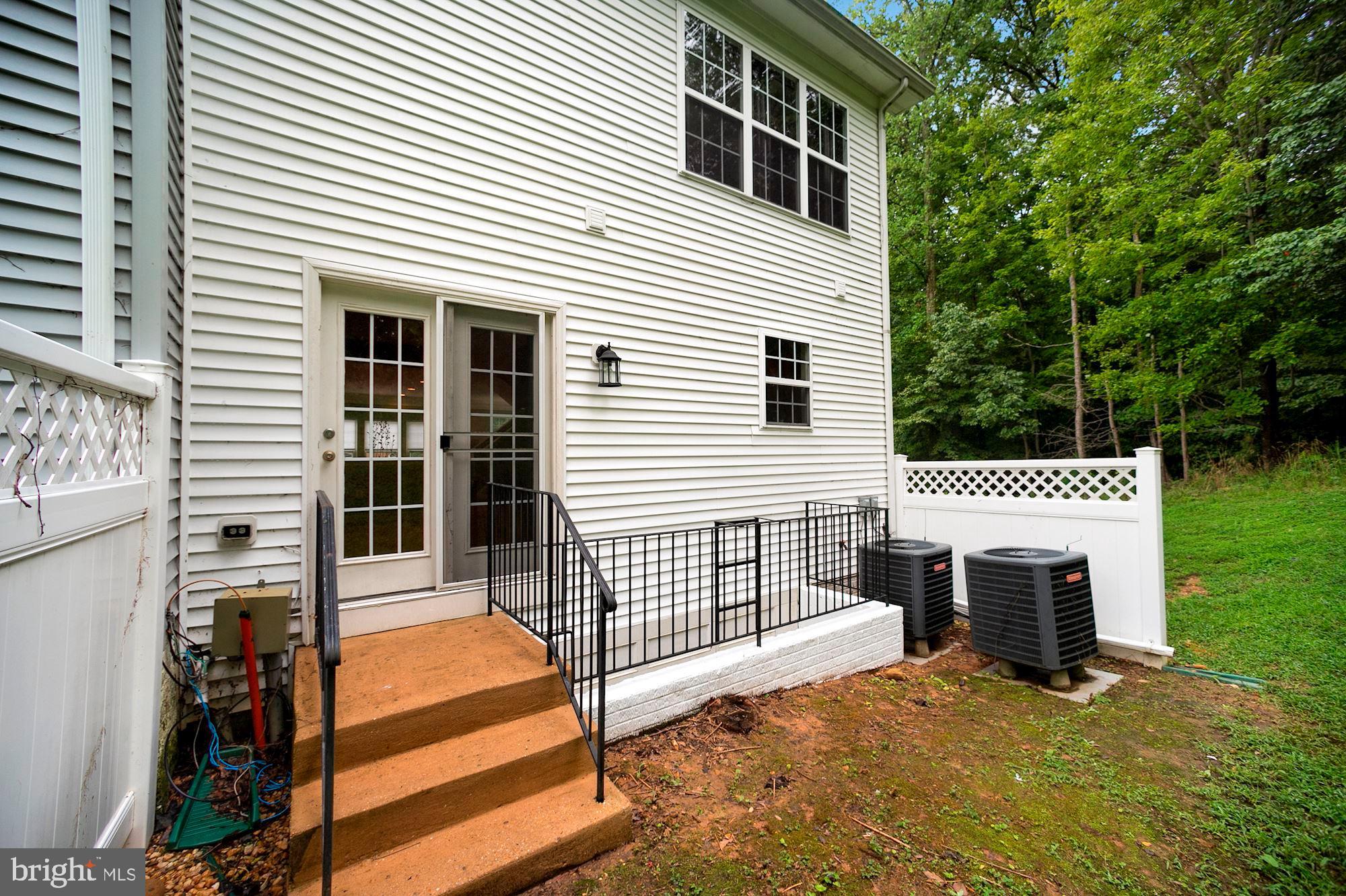 RIVERWATCH IND HEAD - Residential