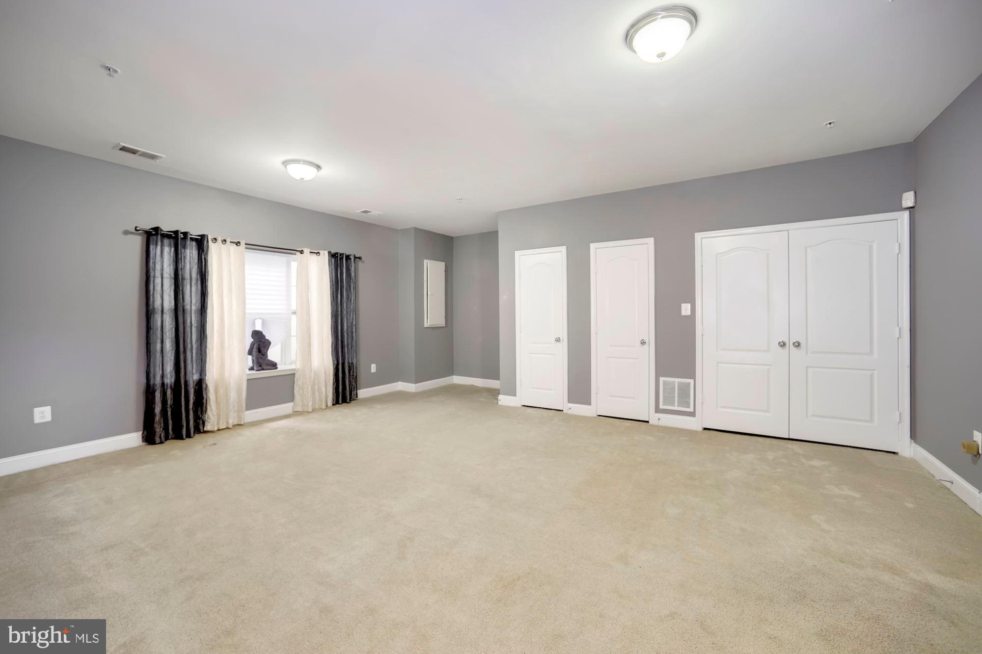 RIVERWATCH IND HEAD - Residential