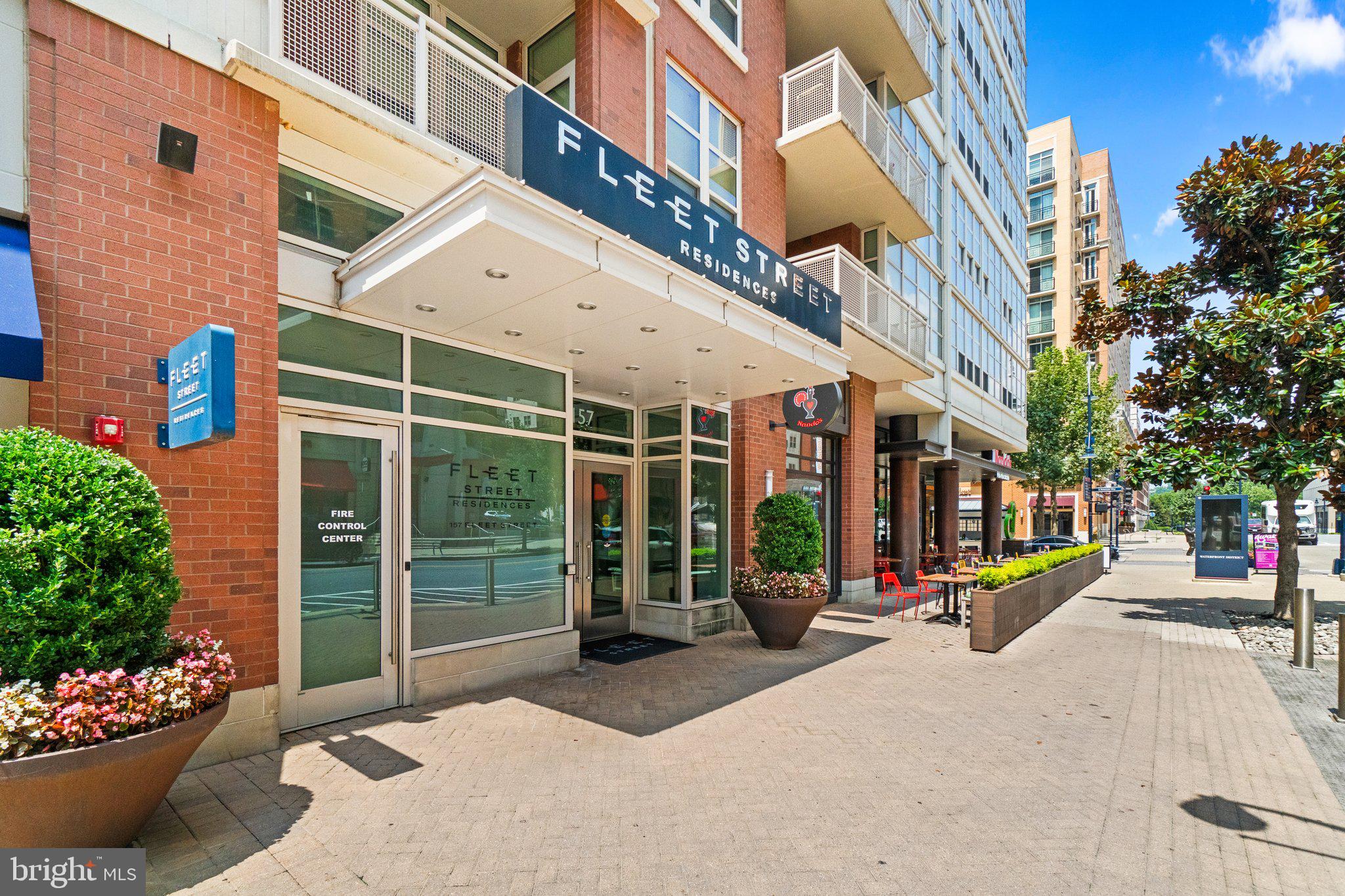 NATIONAL HARBOR - Residential