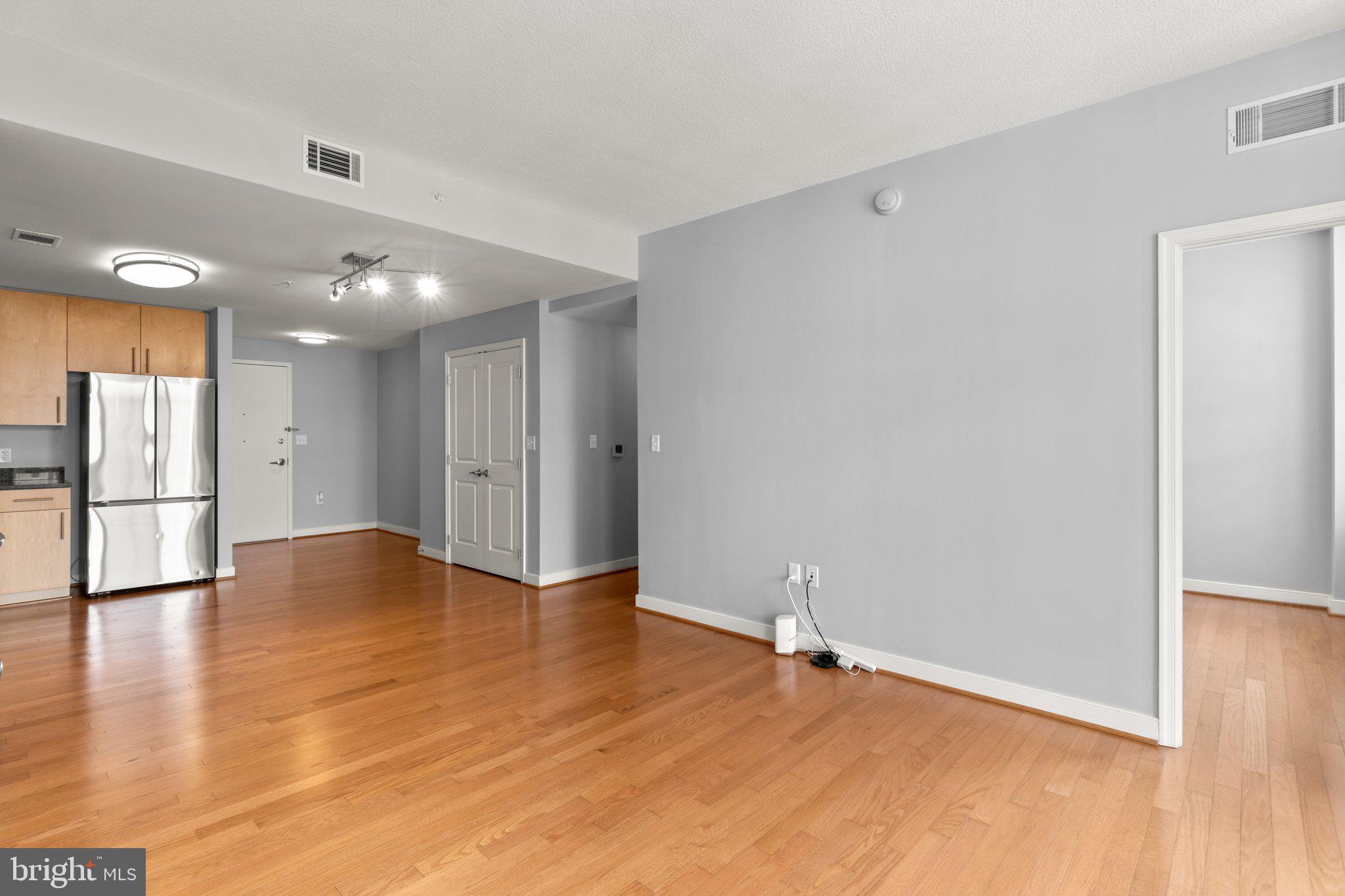 NATIONAL HARBOR - Residential