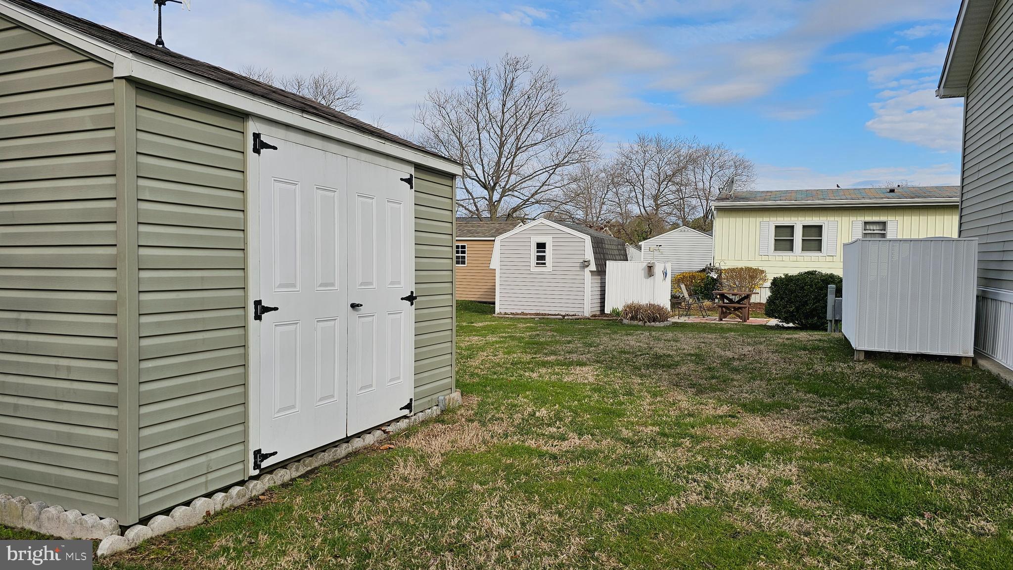 HYDE PARK - Residential