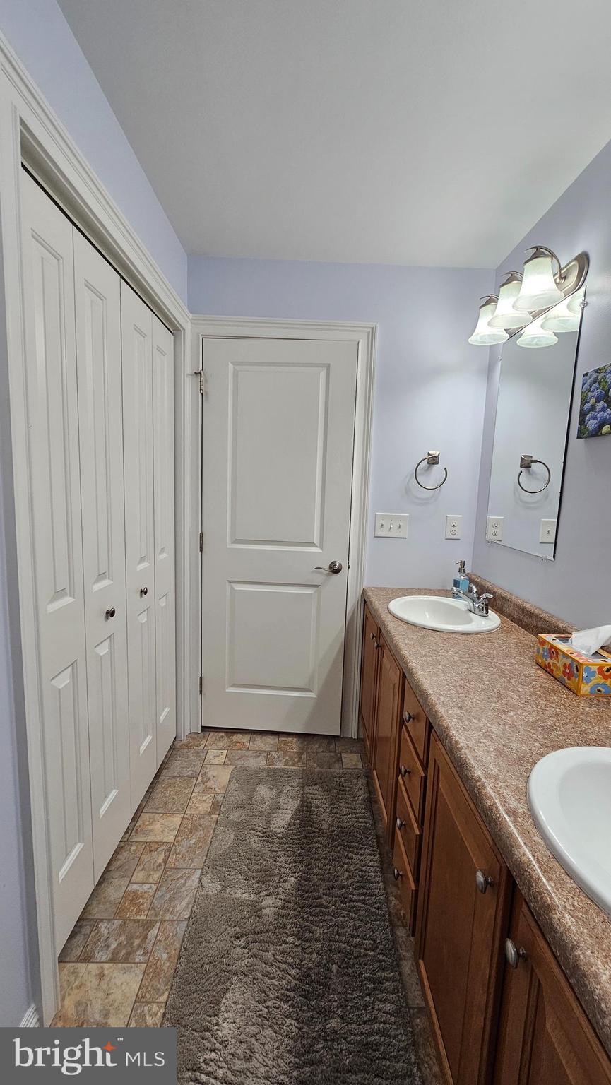 HYDE PARK - Residential