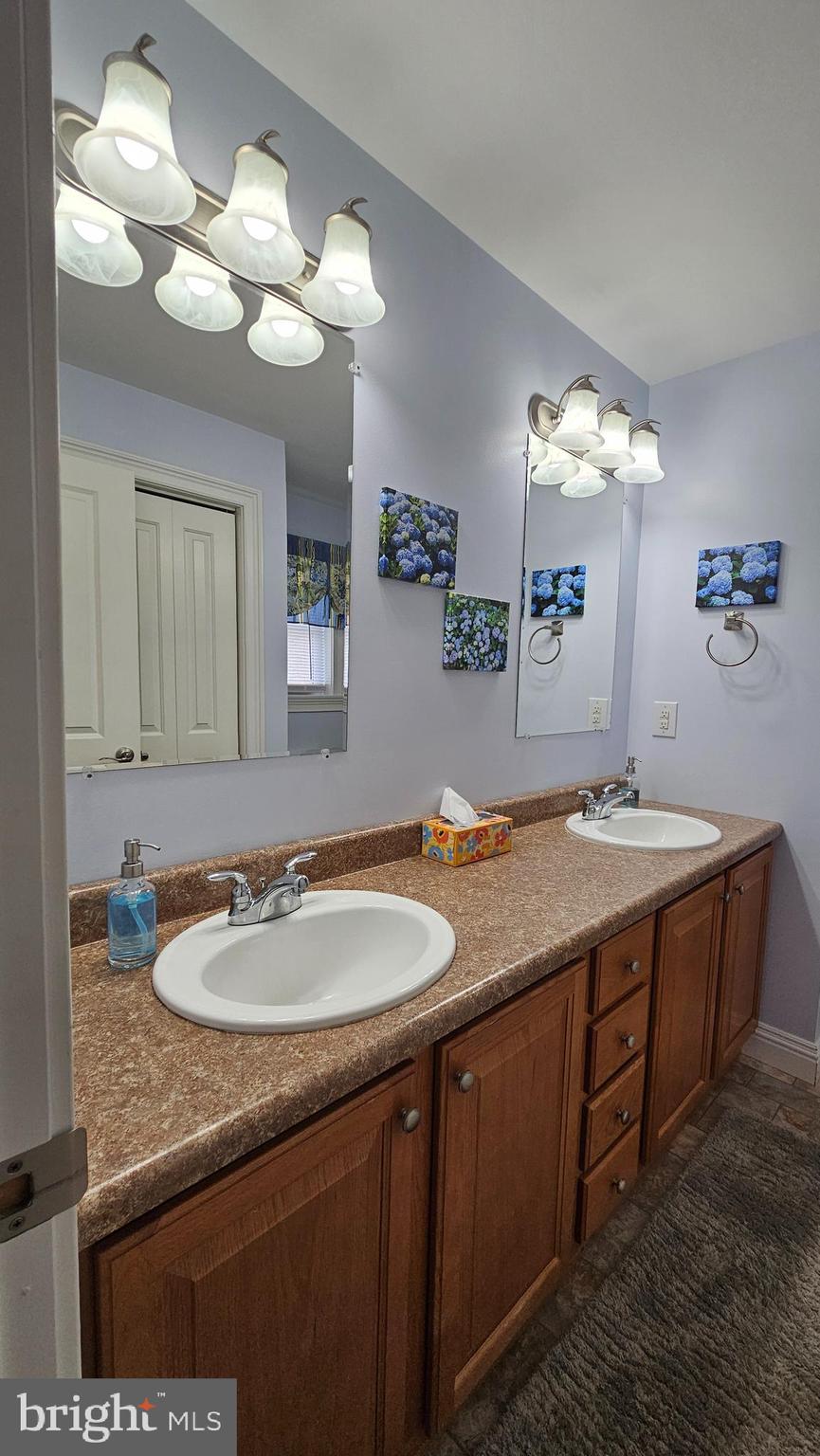 HYDE PARK - Residential