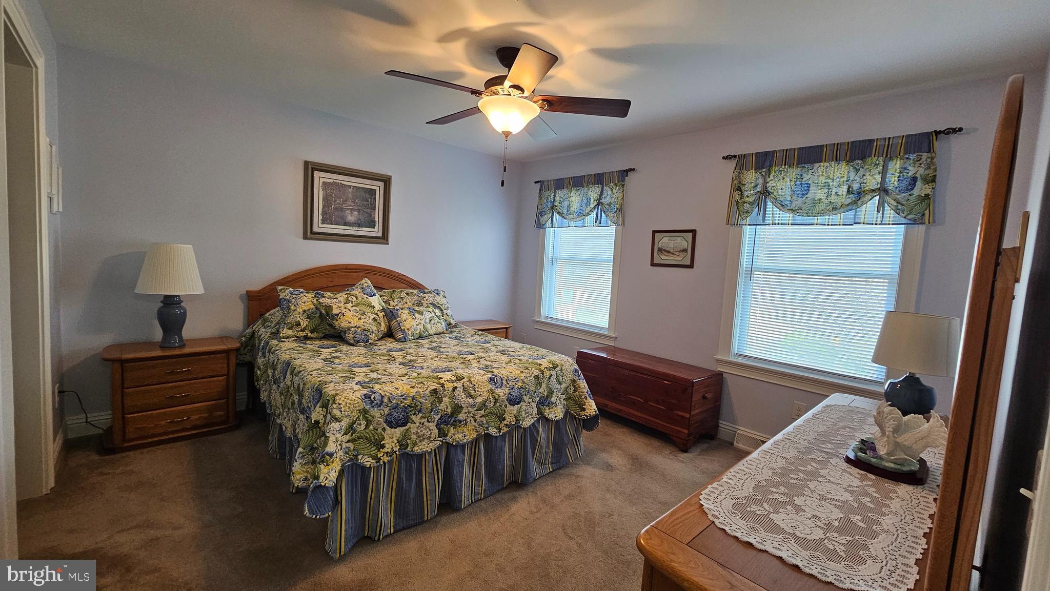 HYDE PARK - Residential