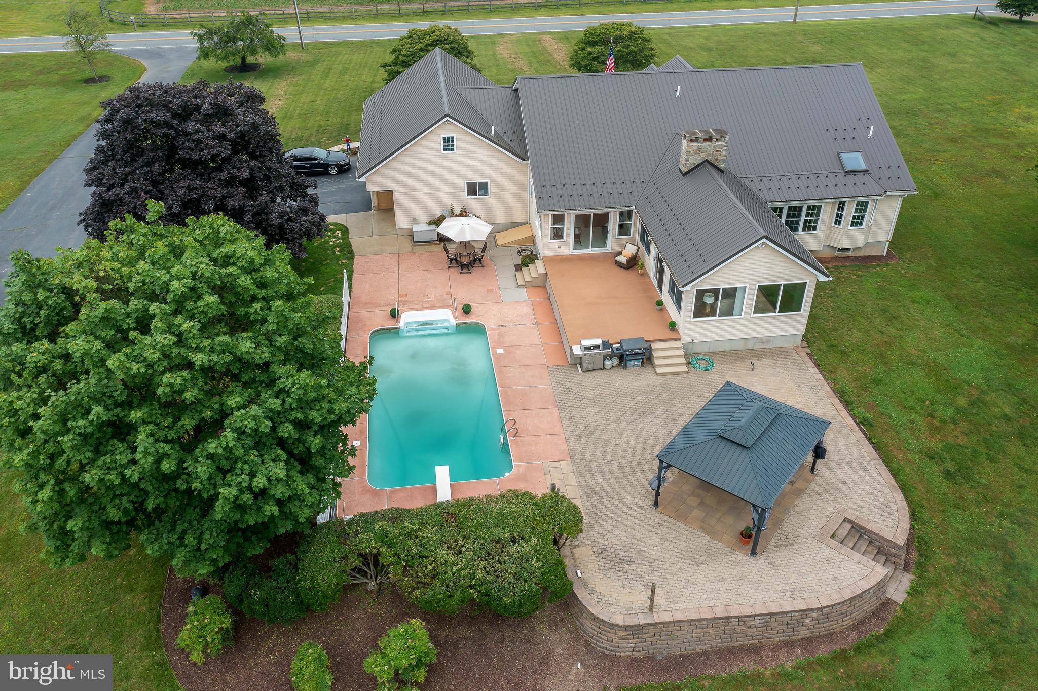 284 LITTLE NEW YORK ROAD