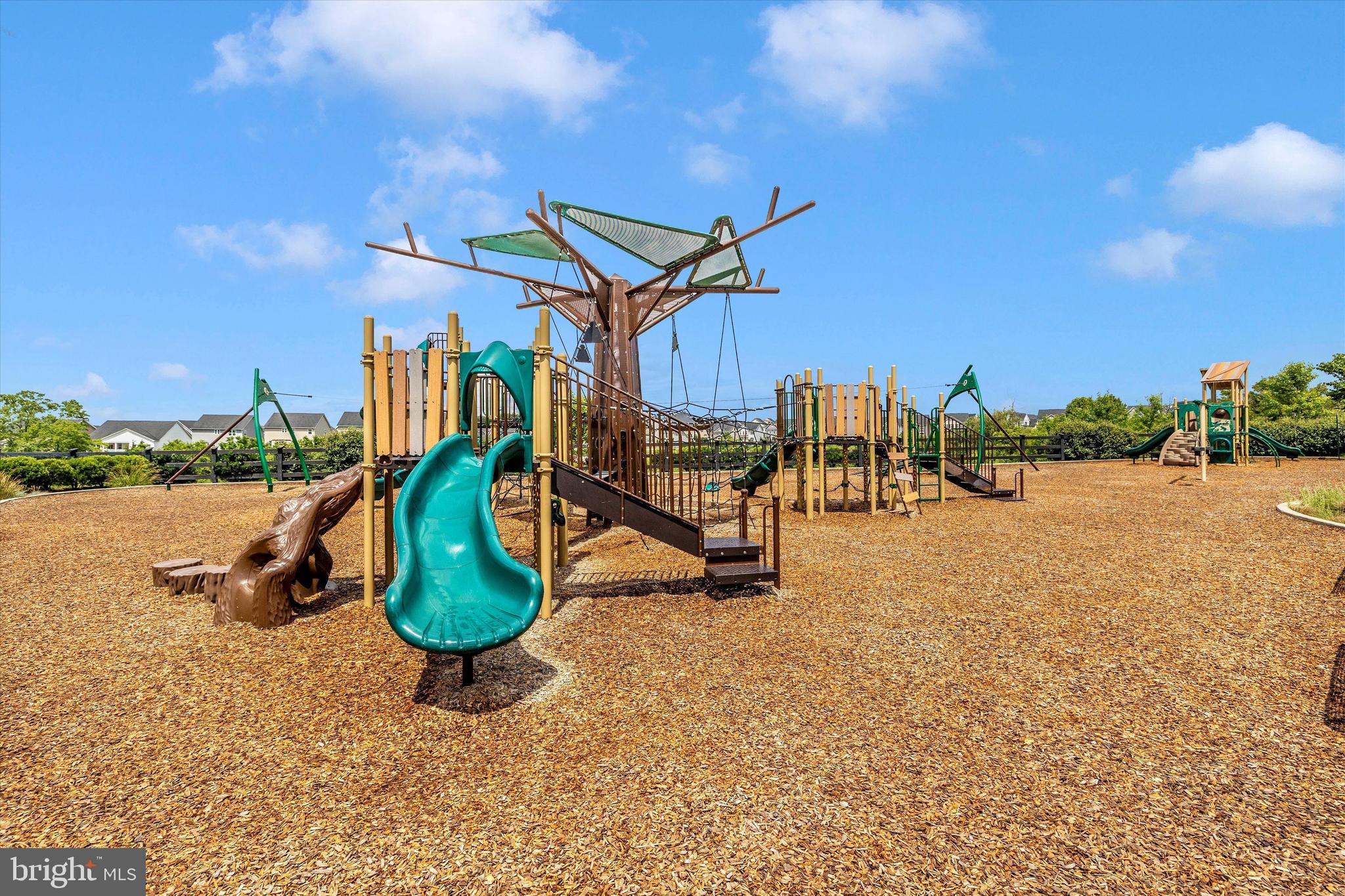 LANDSDALE - Residential