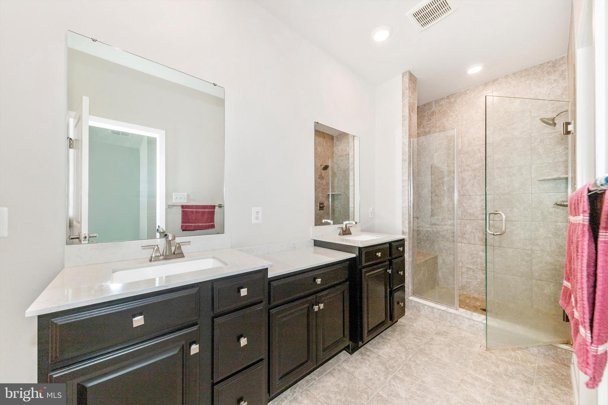 LANDSDALE - Residential