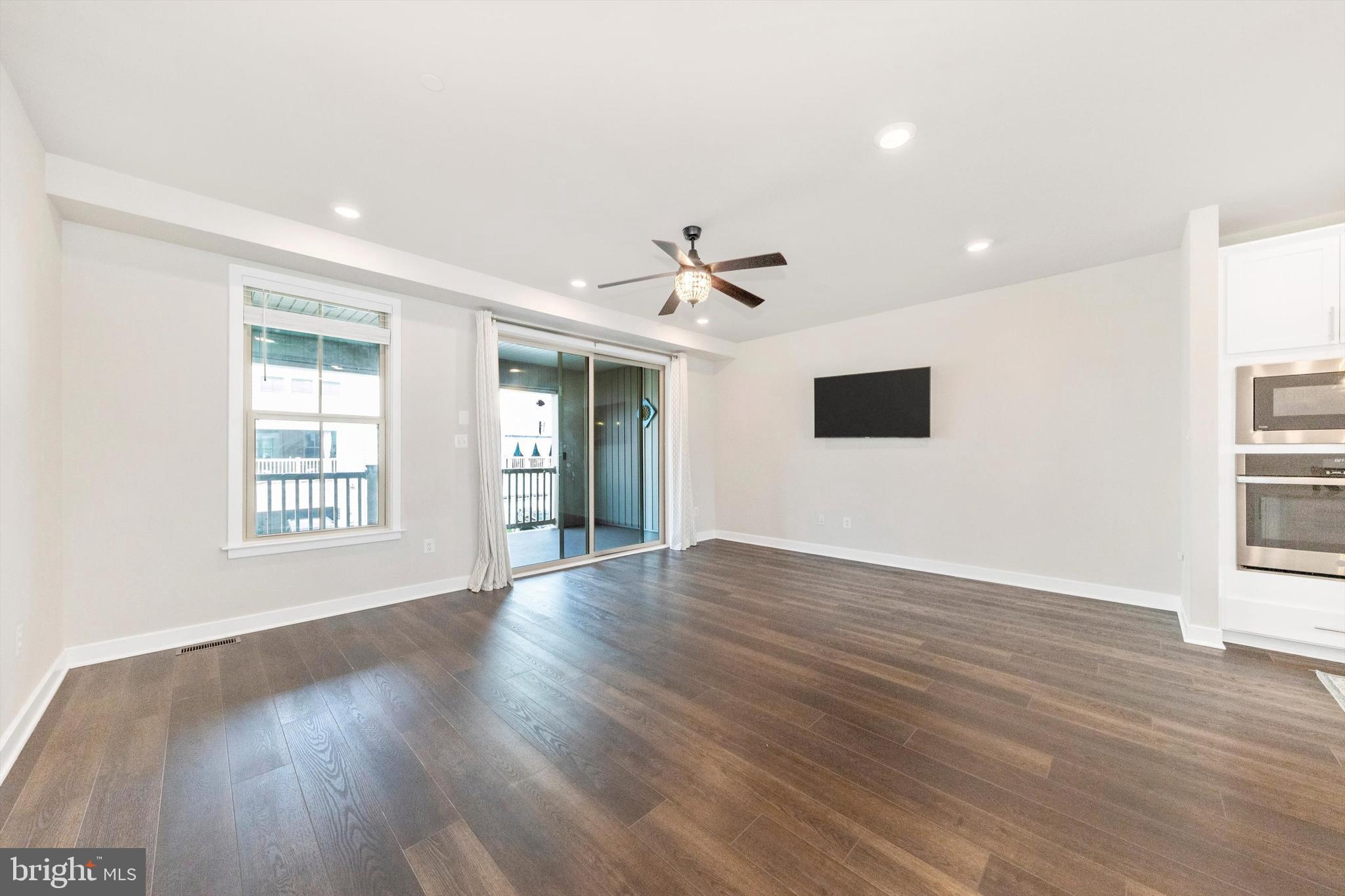 LANDSDALE - Residential