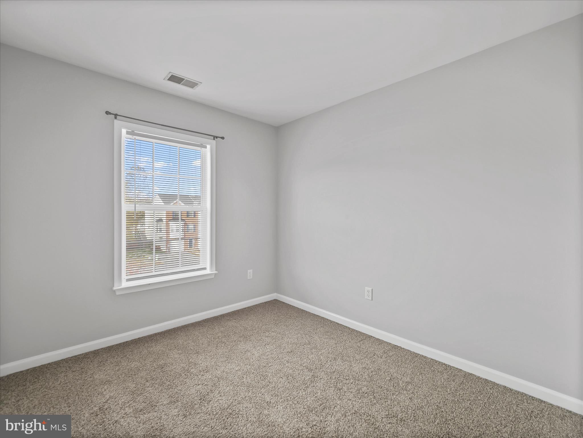 WHISPERING RIDGE - Residential