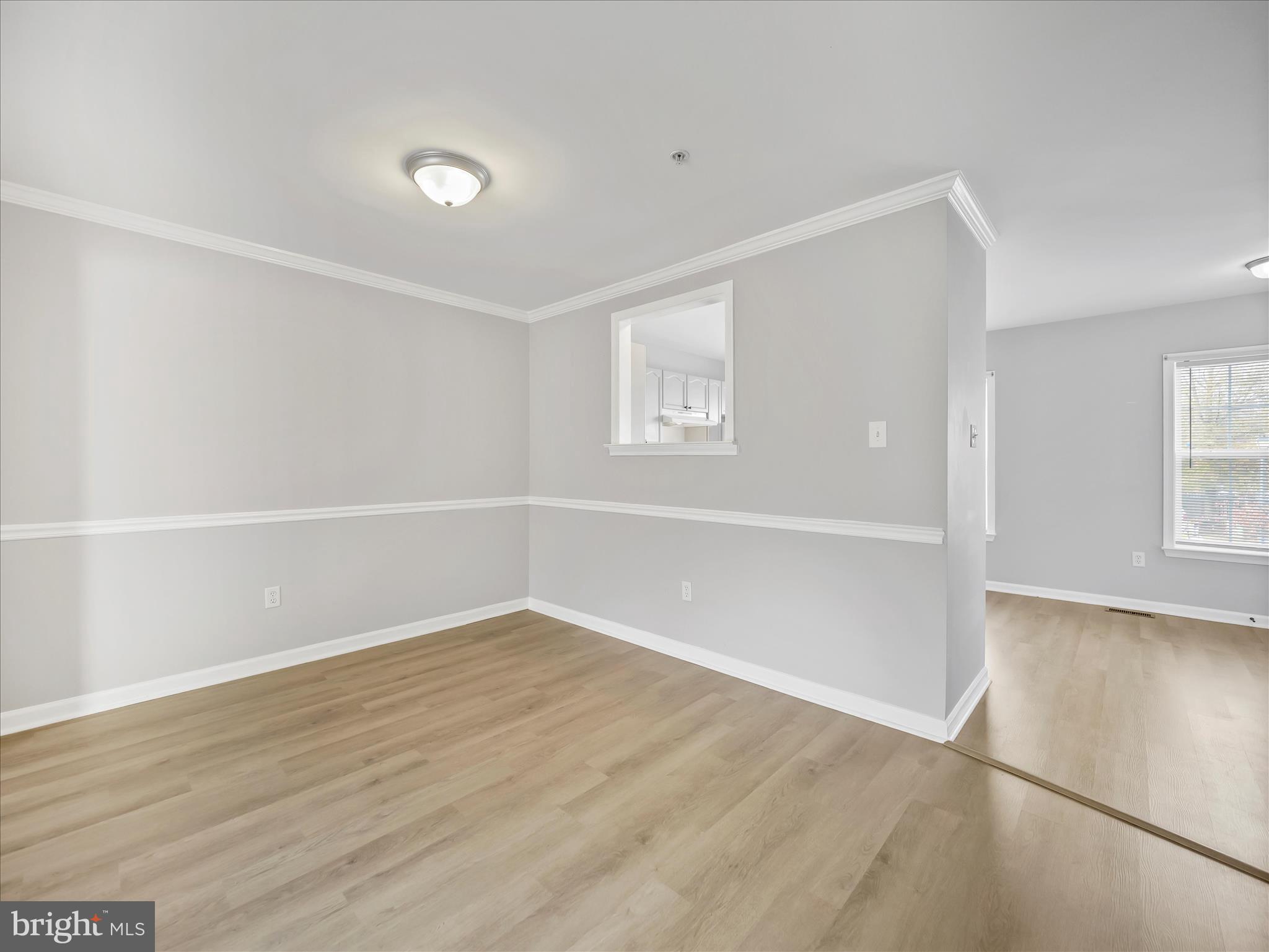 WHISPERING RIDGE - Residential