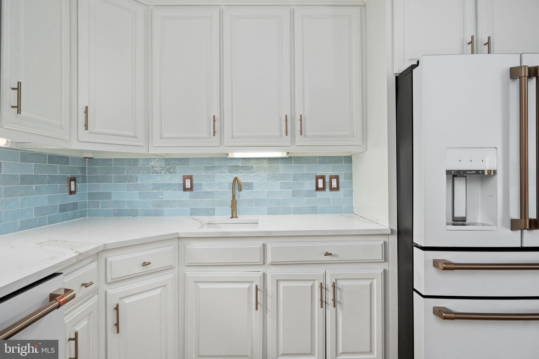 FAWN LAKE - Residential