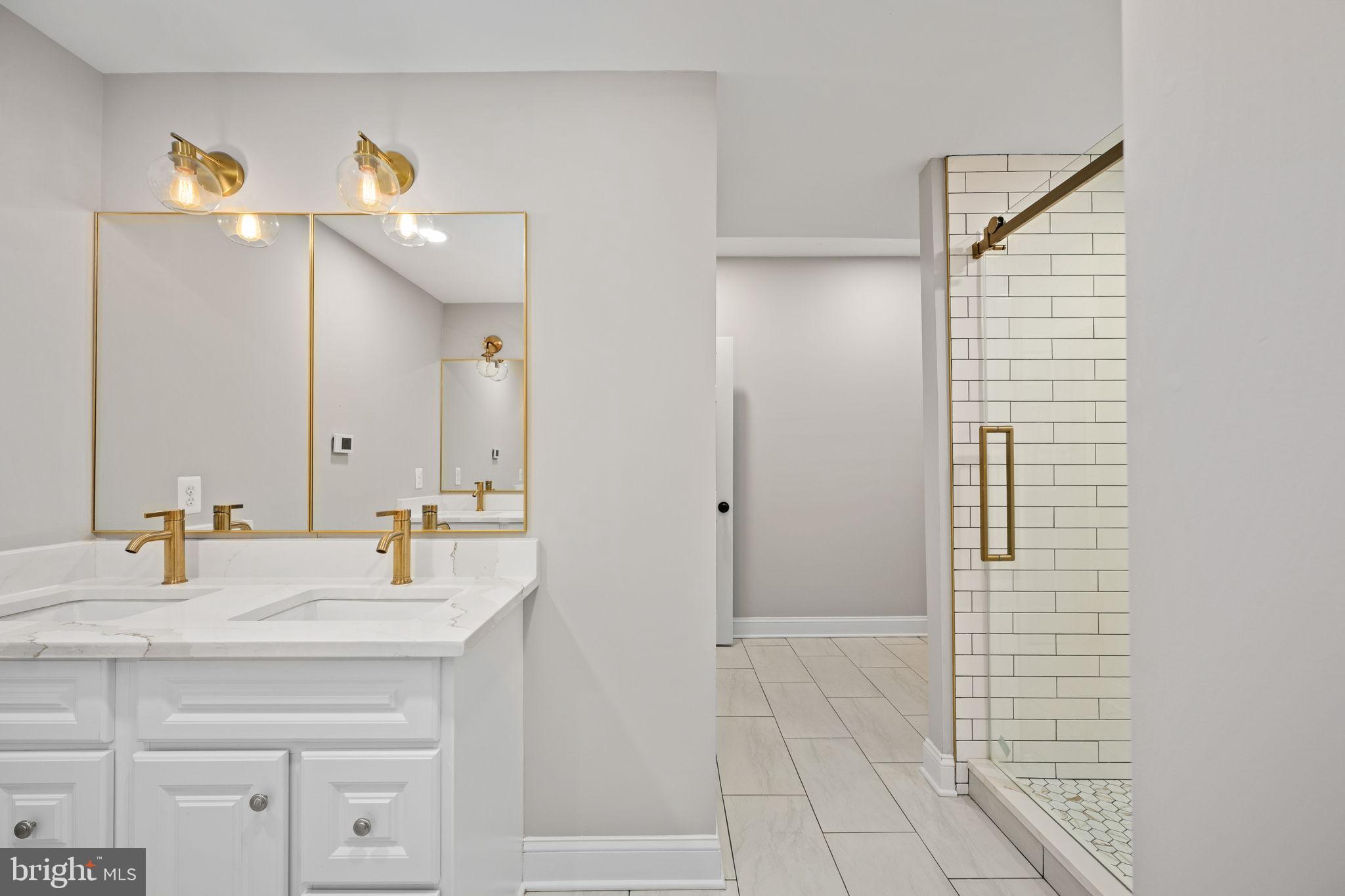 FAWN LAKE - Residential