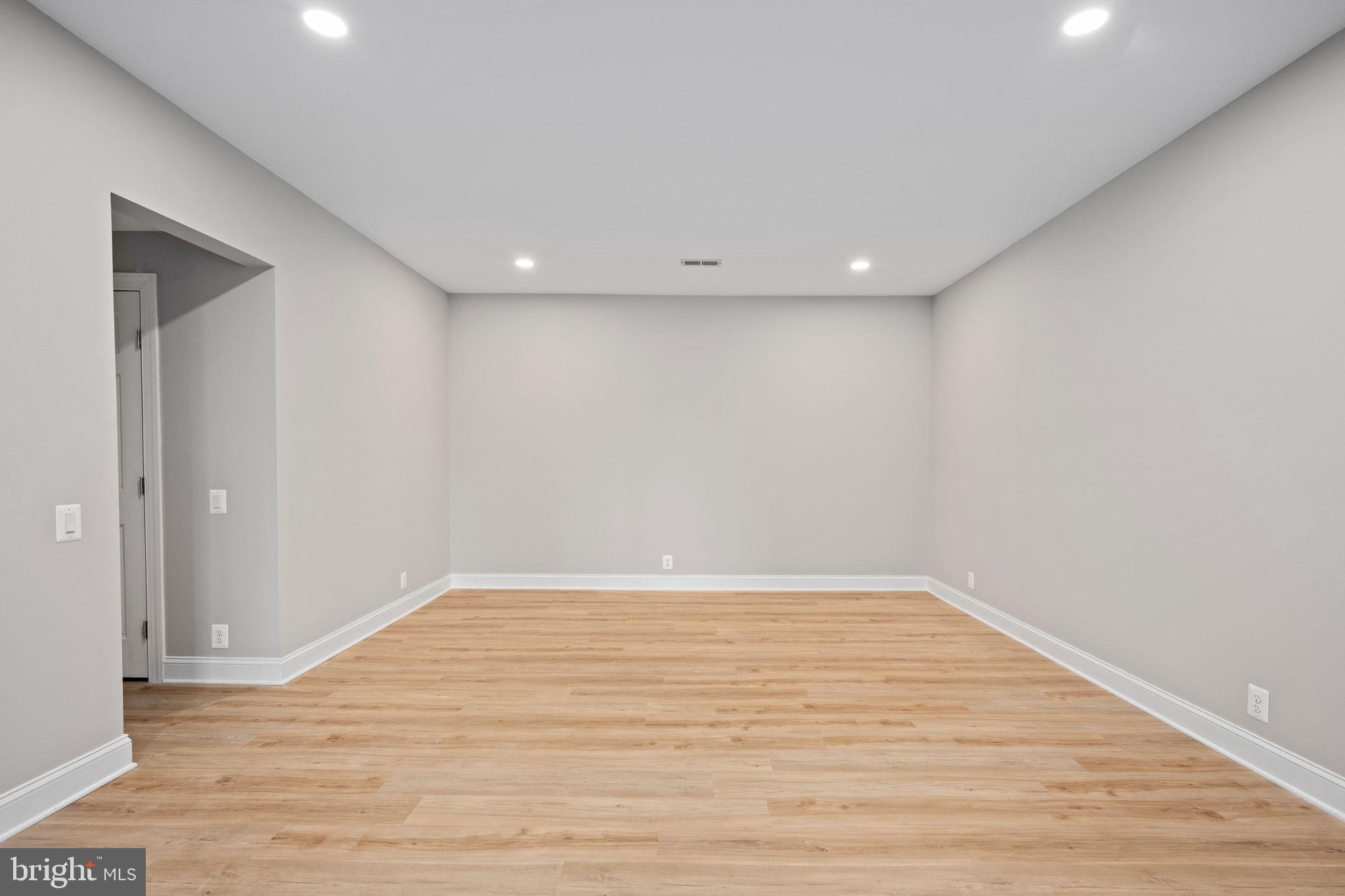 FAWN LAKE - Residential