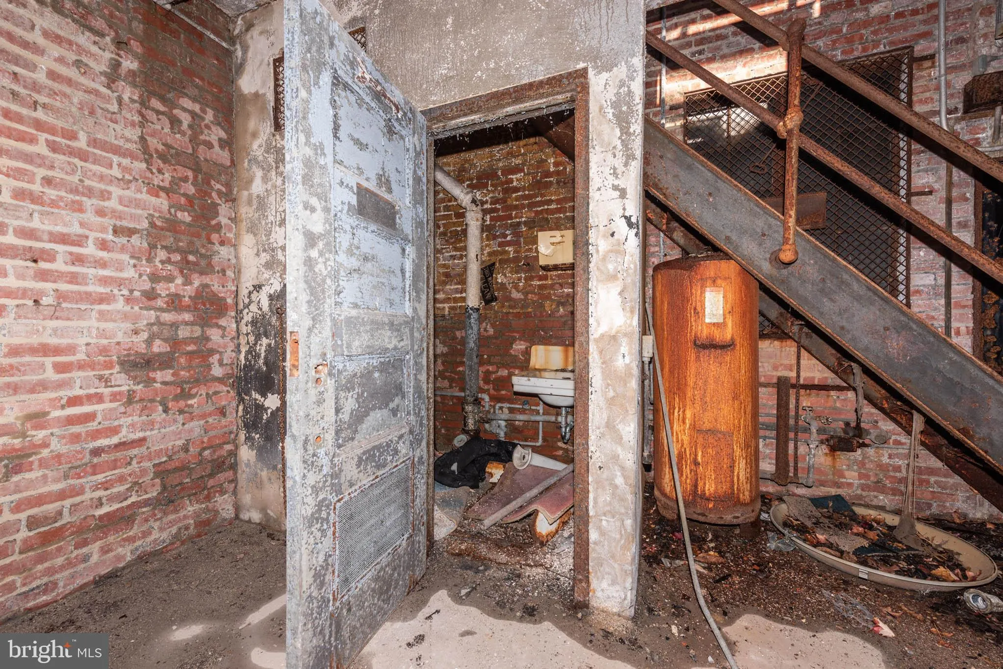 Baltimore, Maryland 21218, United States, ,Commercial,Active,25345