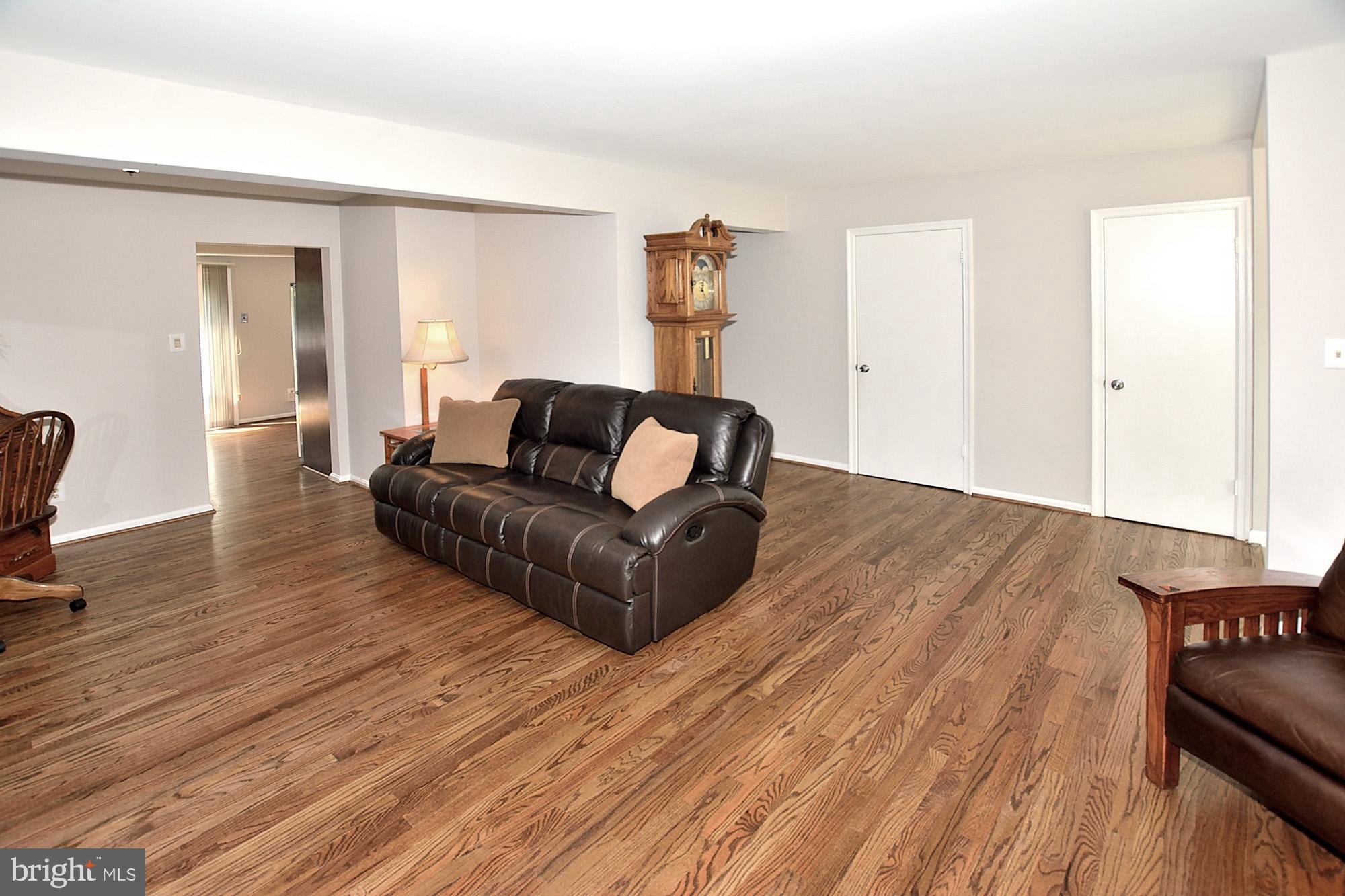 GLEN COVE - Residential Lease