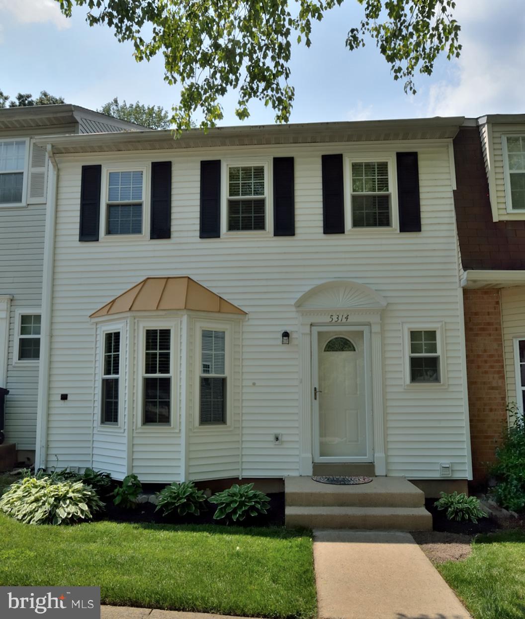 GLEN COVE - Residential Lease