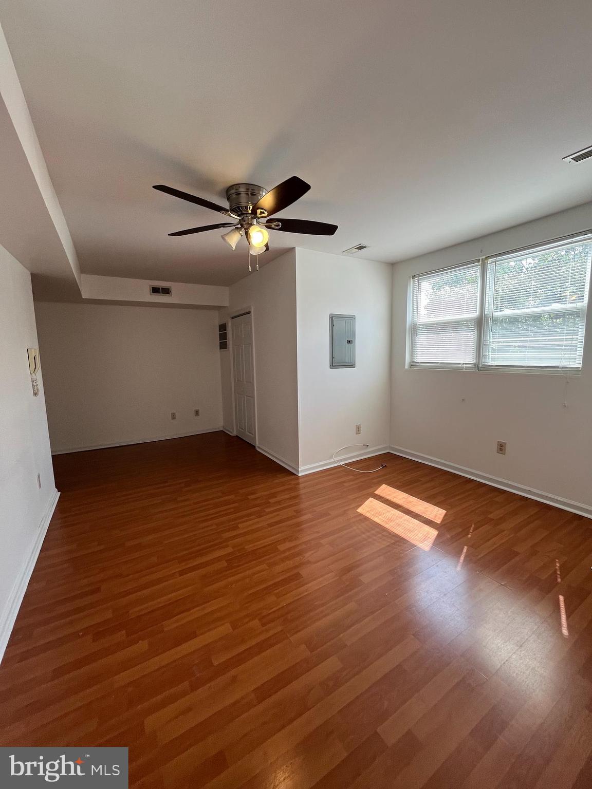 EAST PASSYUNK CROSSING - Residential Lease