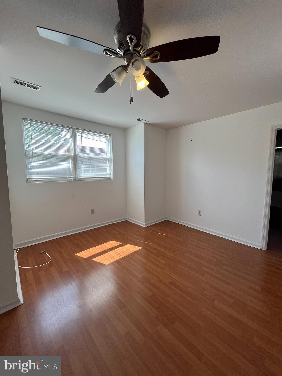 EAST PASSYUNK CROSSING - Residential Lease