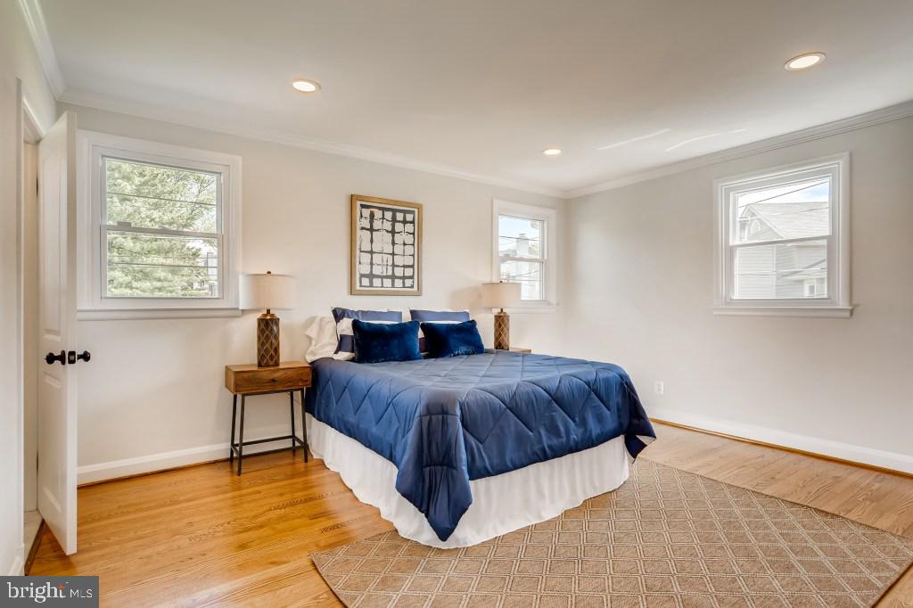 THORNLEIGH - Residential