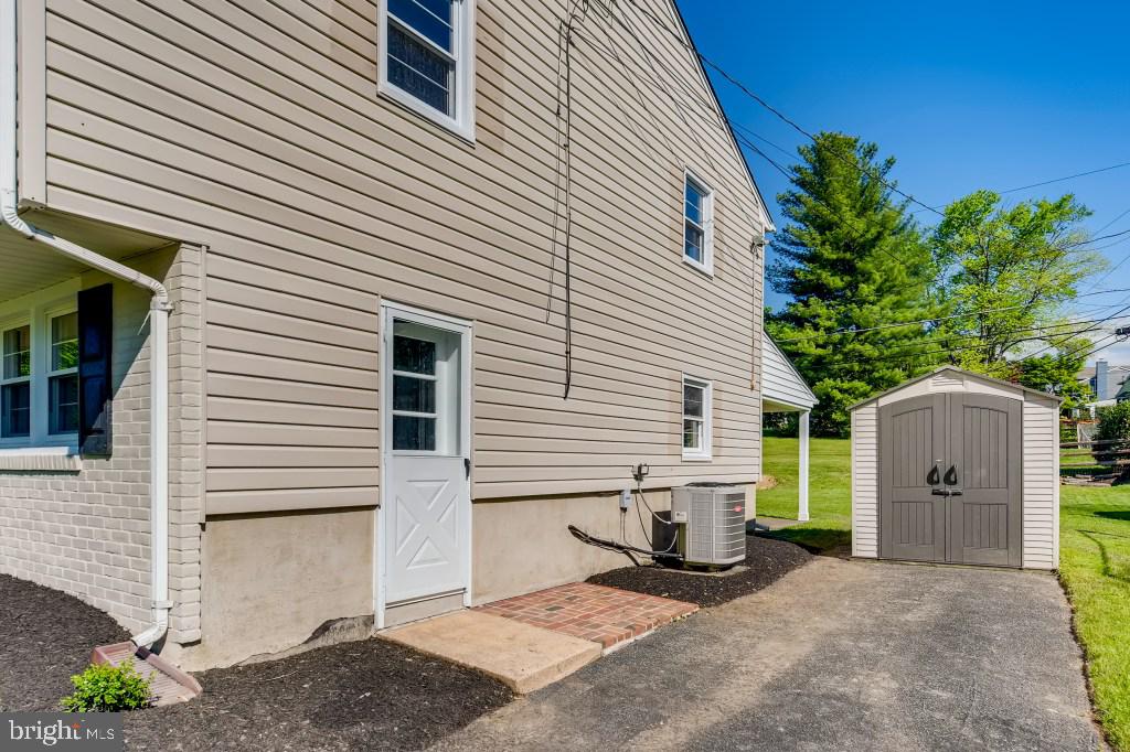 THORNLEIGH - Residential