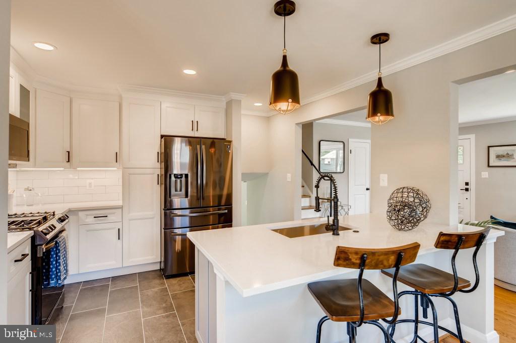 THORNLEIGH - Residential