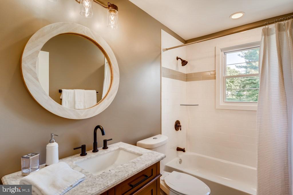 THORNLEIGH - Residential