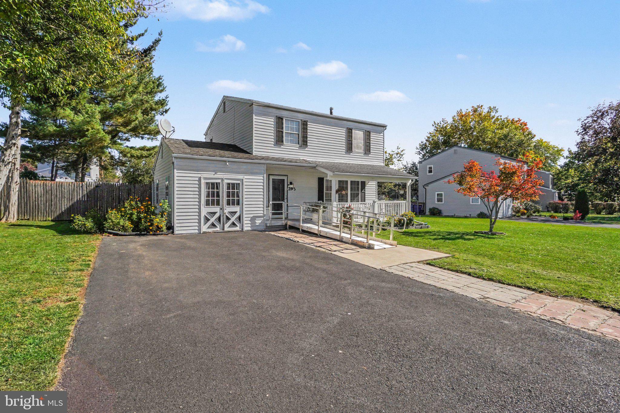 293 SWEETBRIAR DRIVE