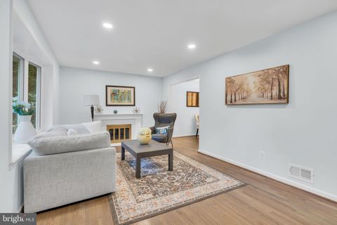 Tiny photo for 8441 Thames Street, SPRINGFIELD, VA 22151 (MLS # VAFX2300198)