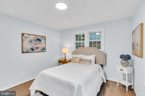Tiny photo for 8441 Thames Street, SPRINGFIELD, VA 22151 (MLS # VAFX2300198)