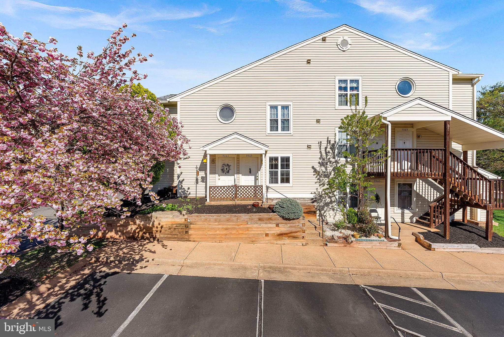 ROLLING OAKS - Residential