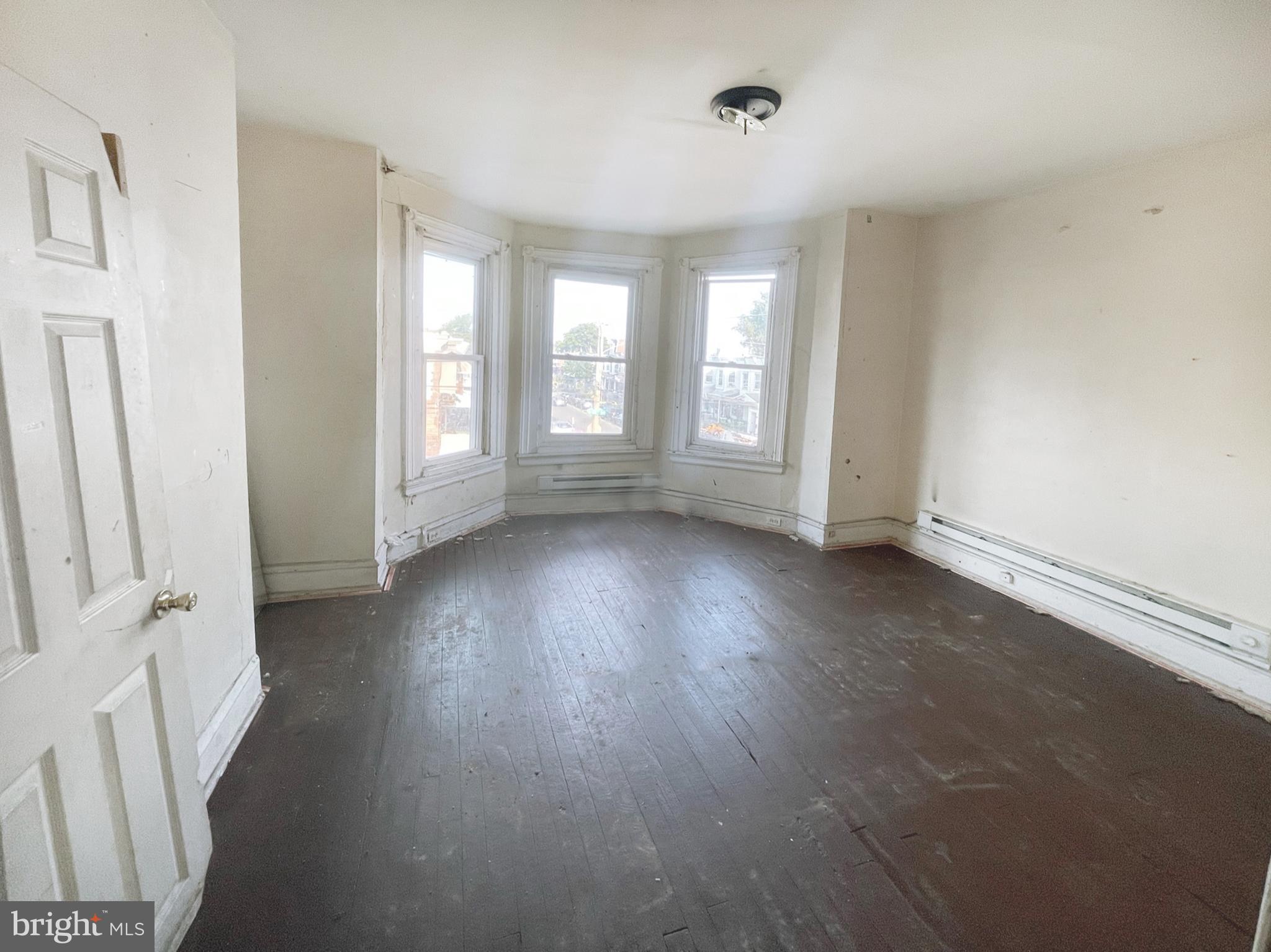 CARROLL PARK - Residential Income