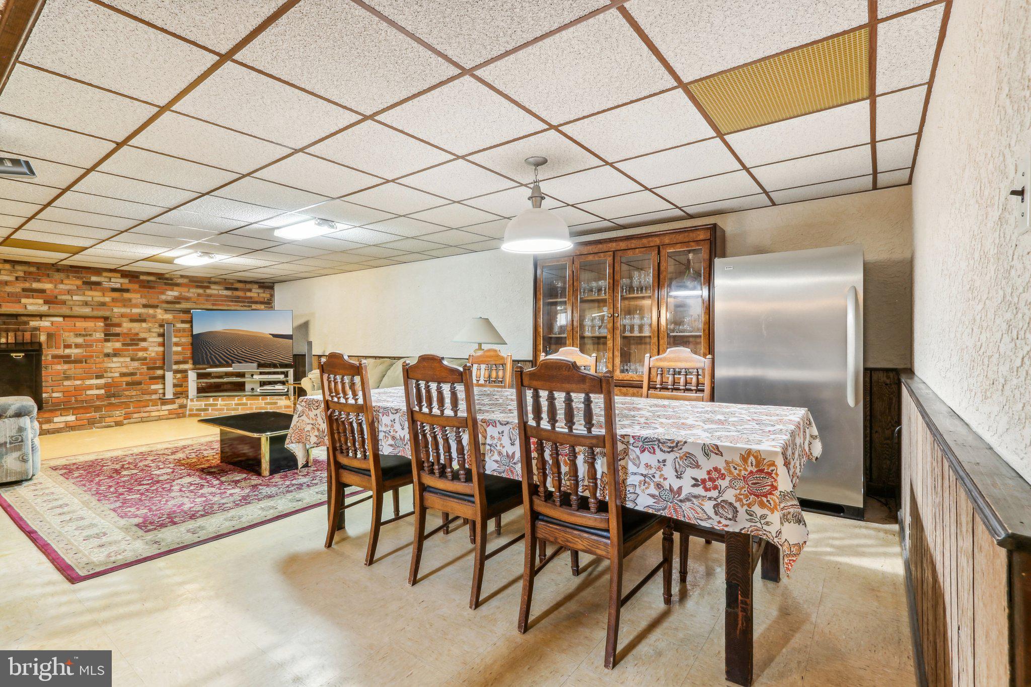 HIGHLAND GARDENS - Residential