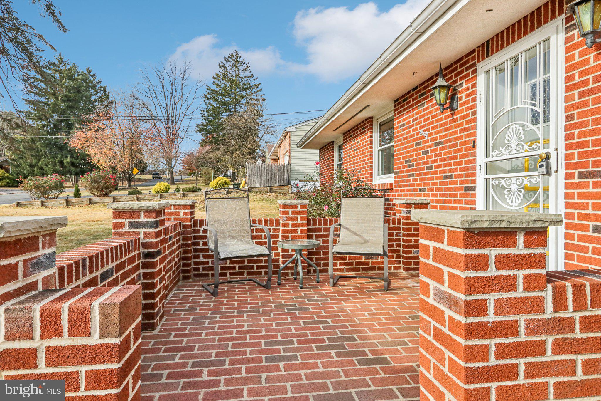 HIGHLAND GARDENS - Residential