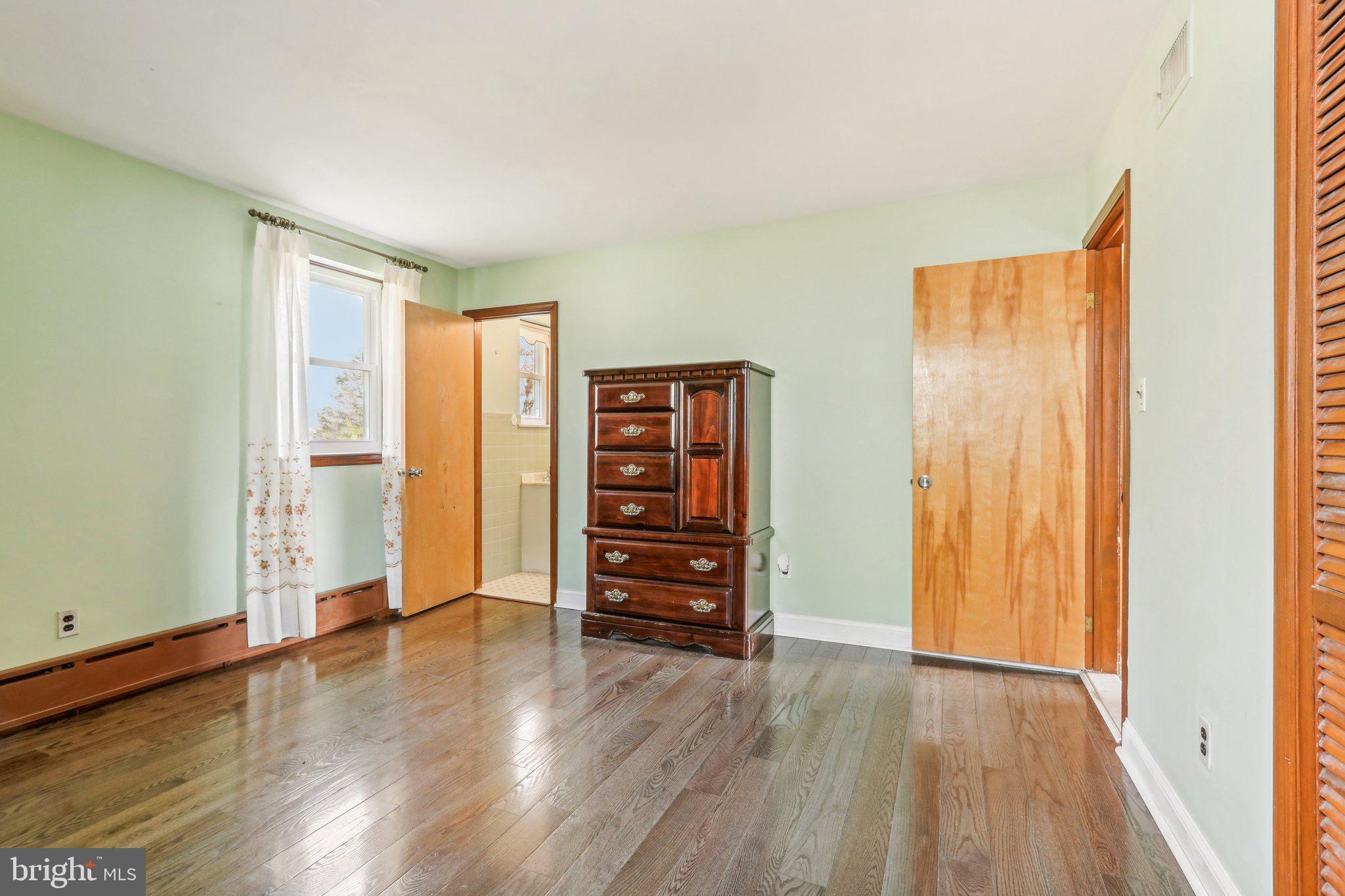 HIGHLAND GARDENS - Residential