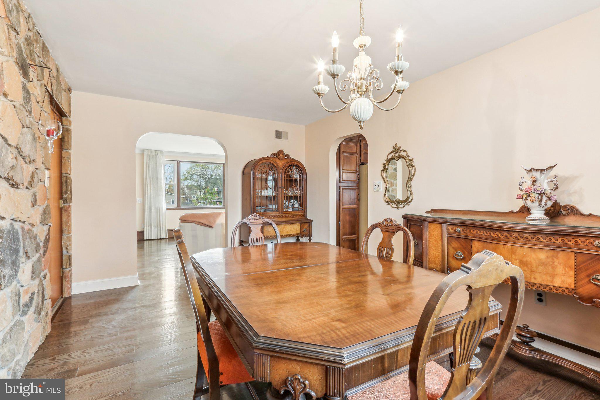 HIGHLAND GARDENS - Residential