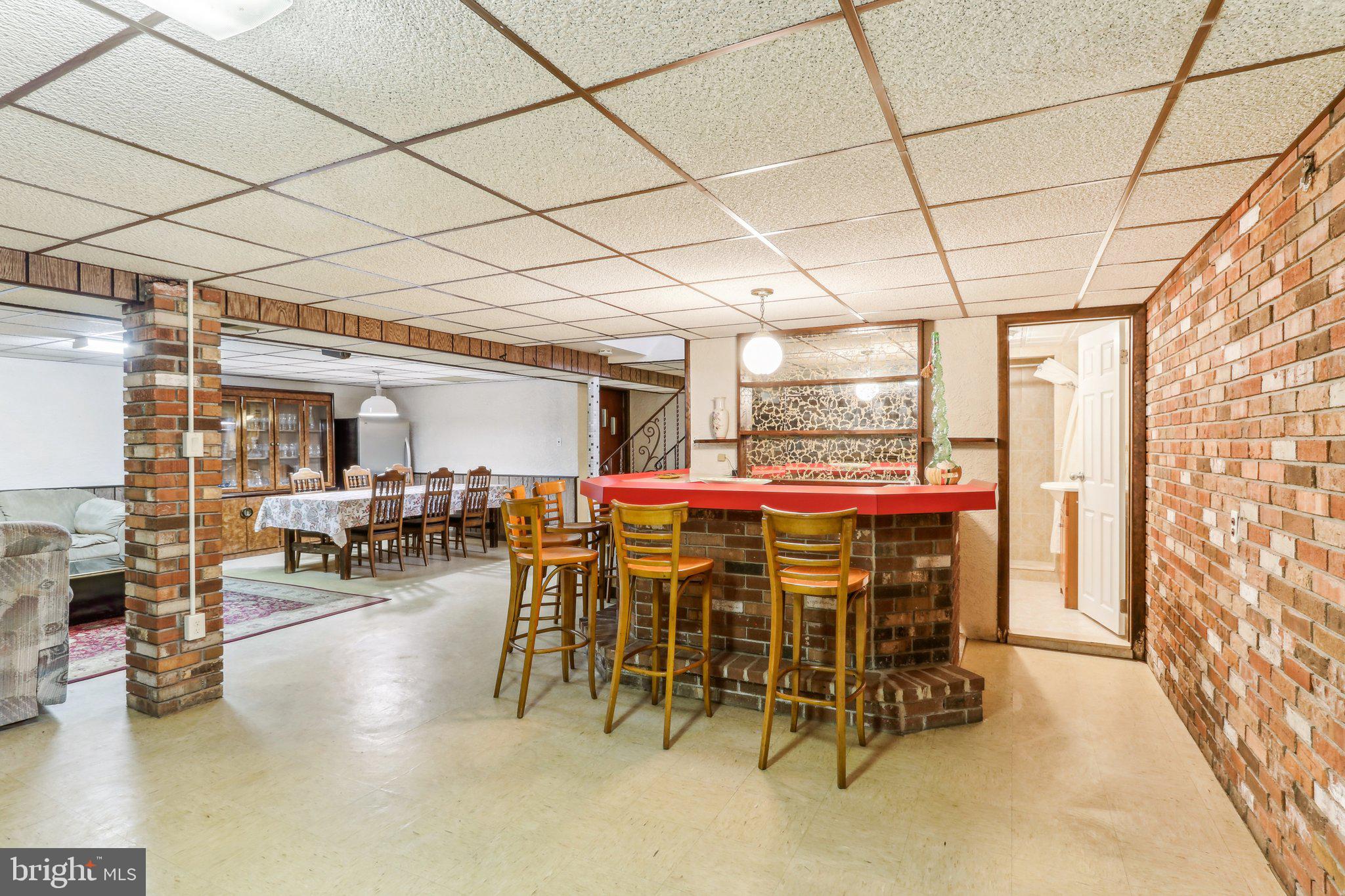 HIGHLAND GARDENS - Residential