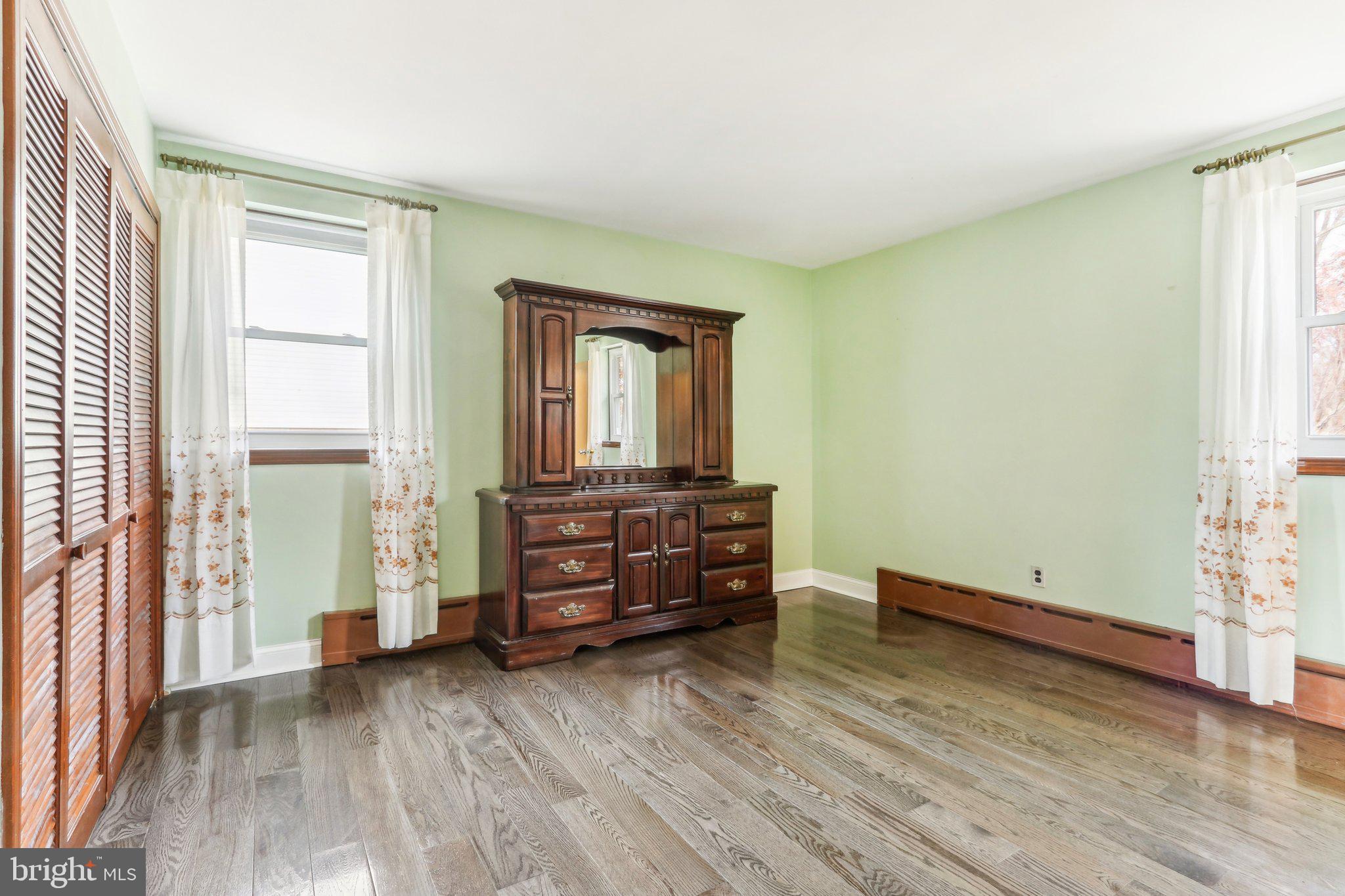 HIGHLAND GARDENS - Residential