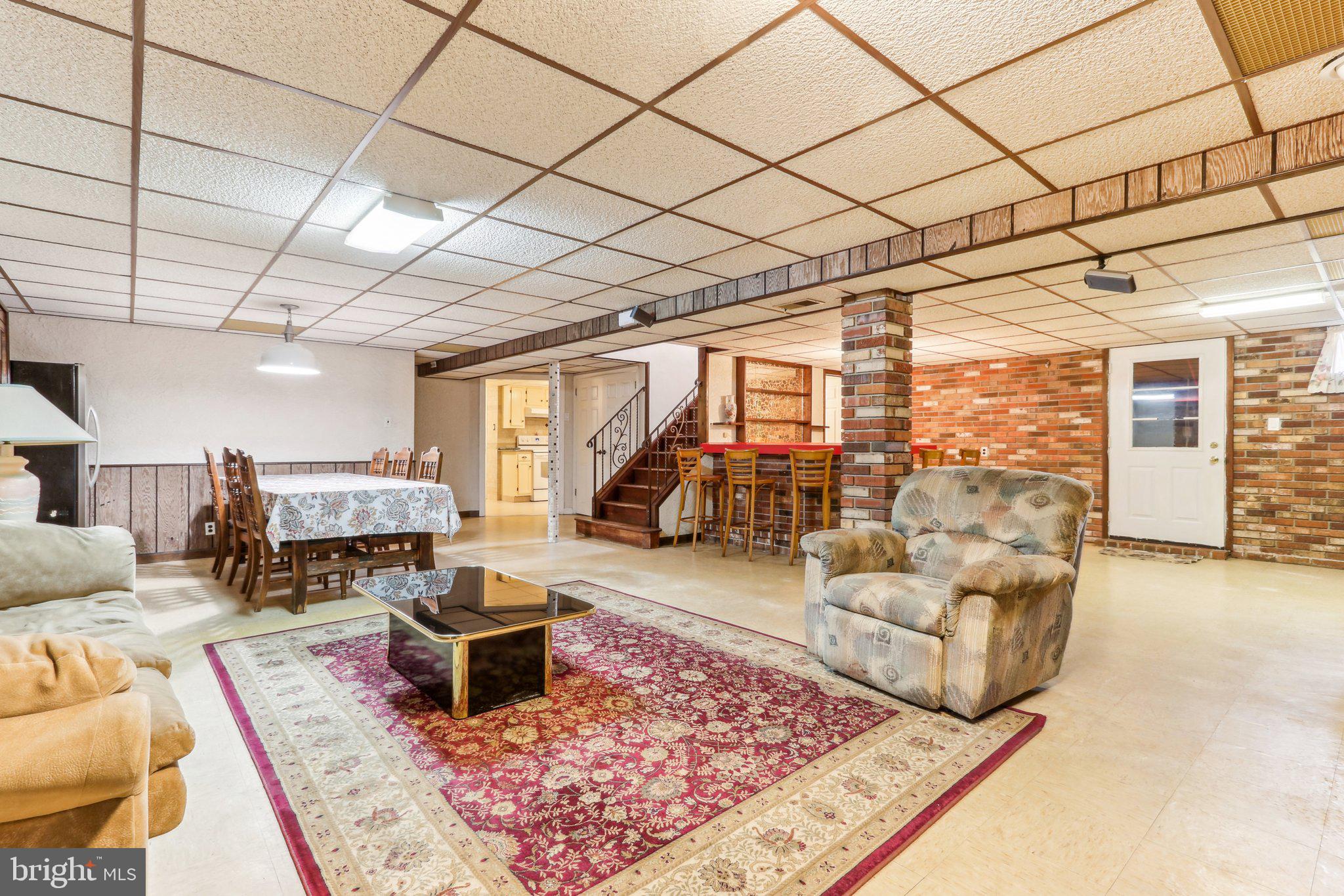 HIGHLAND GARDENS - Residential