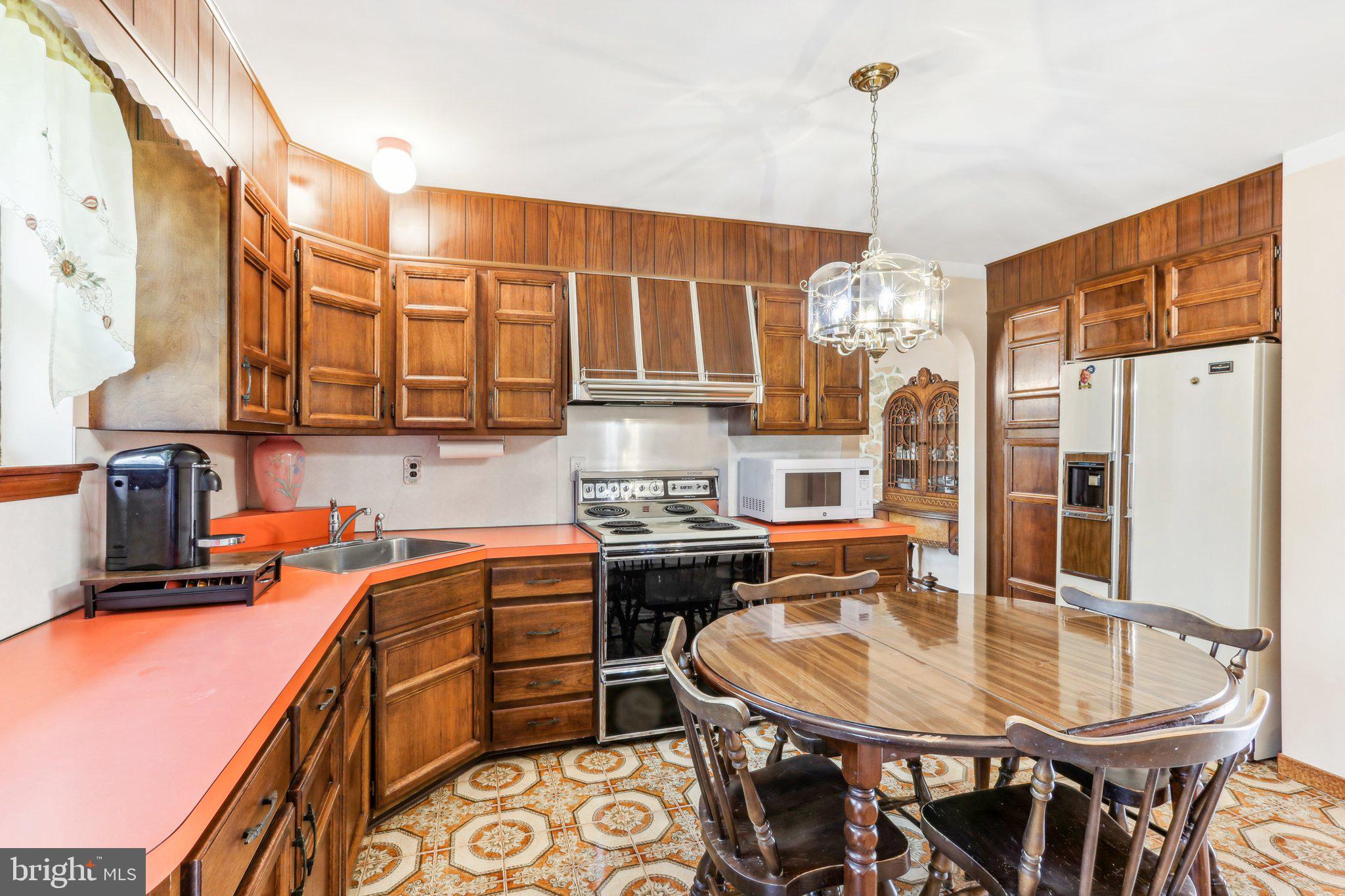 HIGHLAND GARDENS - Residential