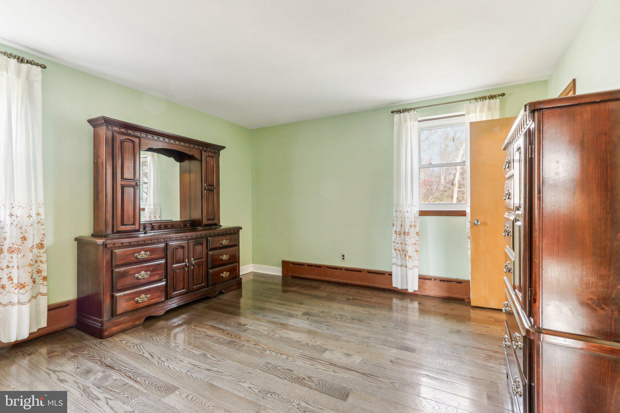 HIGHLAND GARDENS - Residential