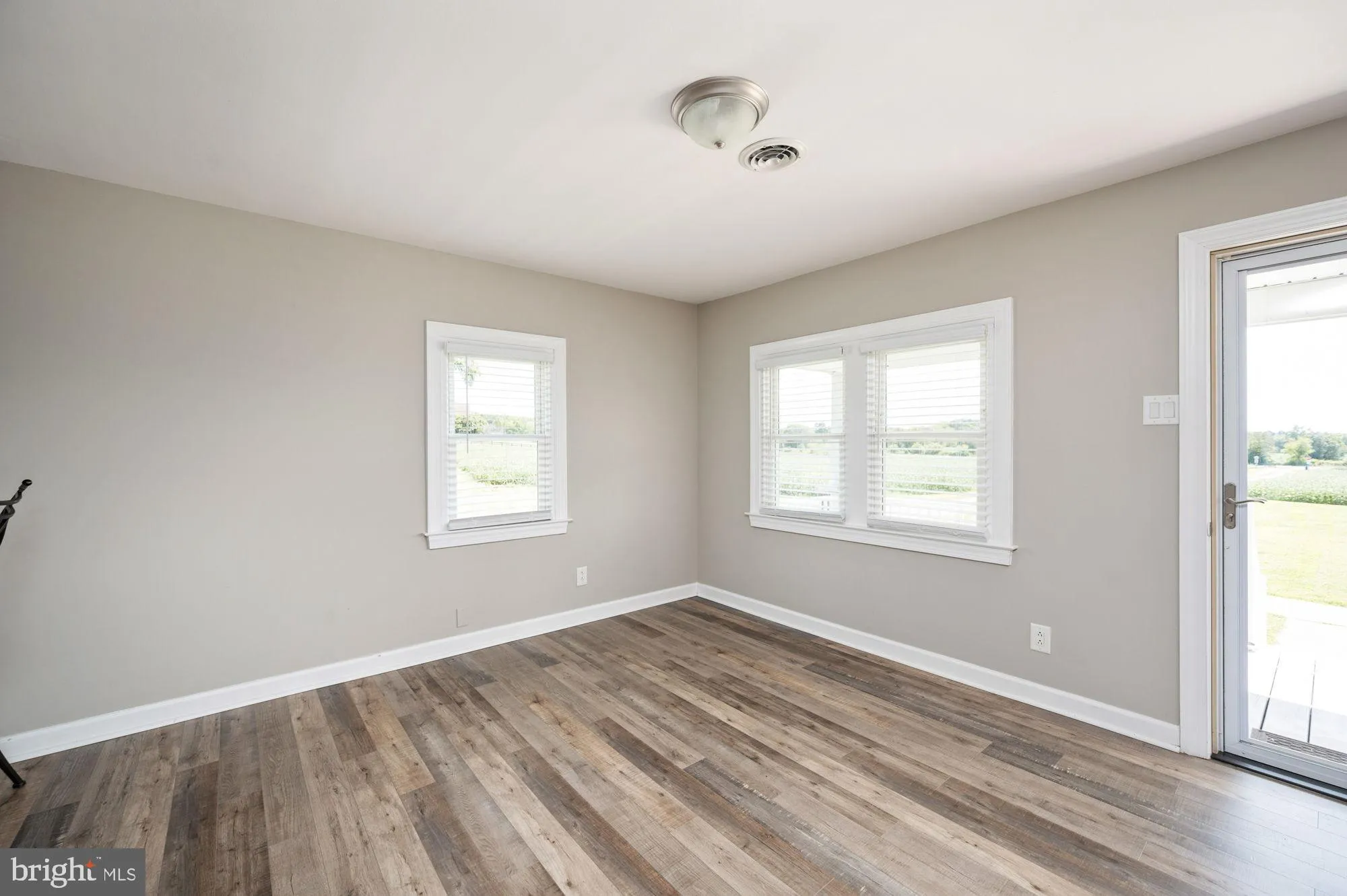 Fredericksburg, Virginia 22405, United States, 2 Bedrooms Bedrooms, ,3 BathroomsBathrooms,Residential,Active,225986