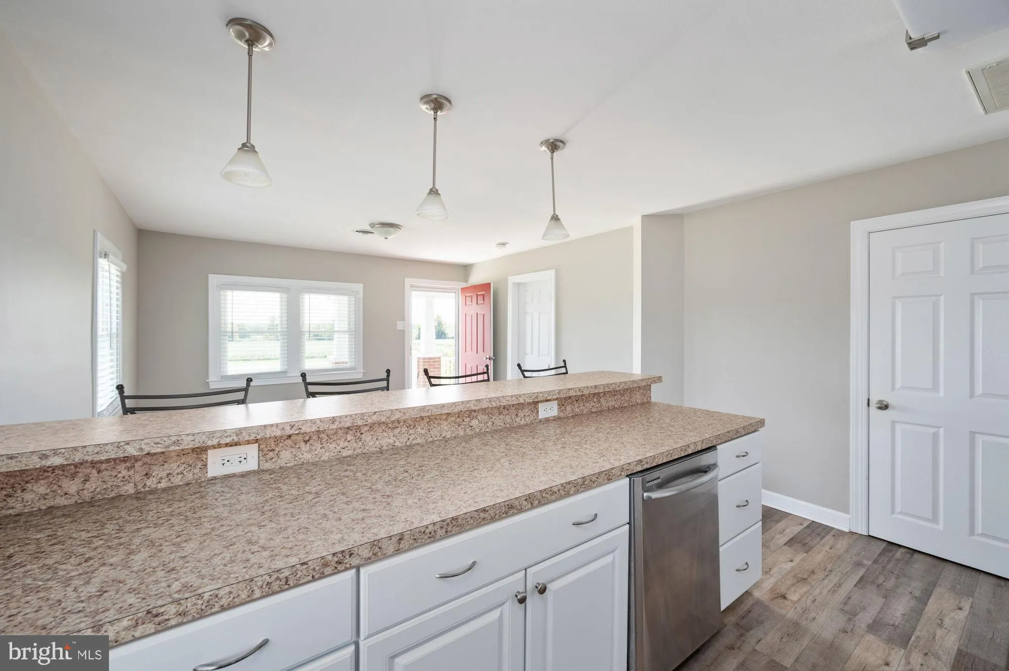 Fredericksburg, Virginia 22405, United States, 2 Bedrooms Bedrooms, ,3 BathroomsBathrooms,Residential,Active,225986