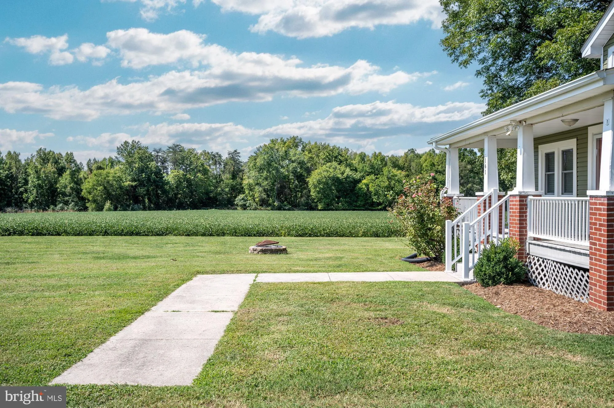 Fredericksburg, Virginia 22405, United States, 2 Bedrooms Bedrooms, ,3 BathroomsBathrooms,Residential,Active,225986