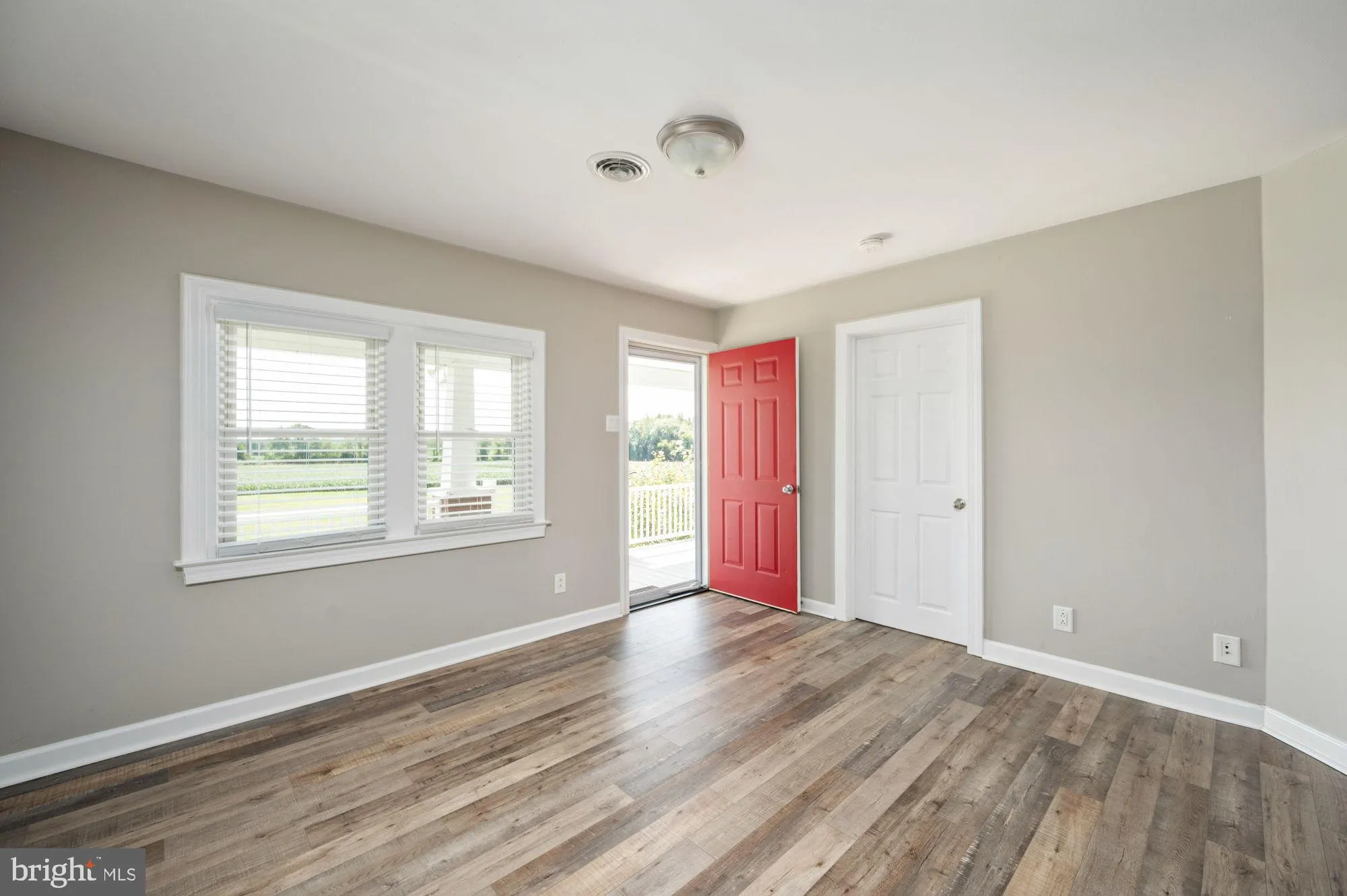 Fredericksburg, Virginia 22405, United States, 2 Bedrooms Bedrooms, ,3 BathroomsBathrooms,Residential,Active,225986