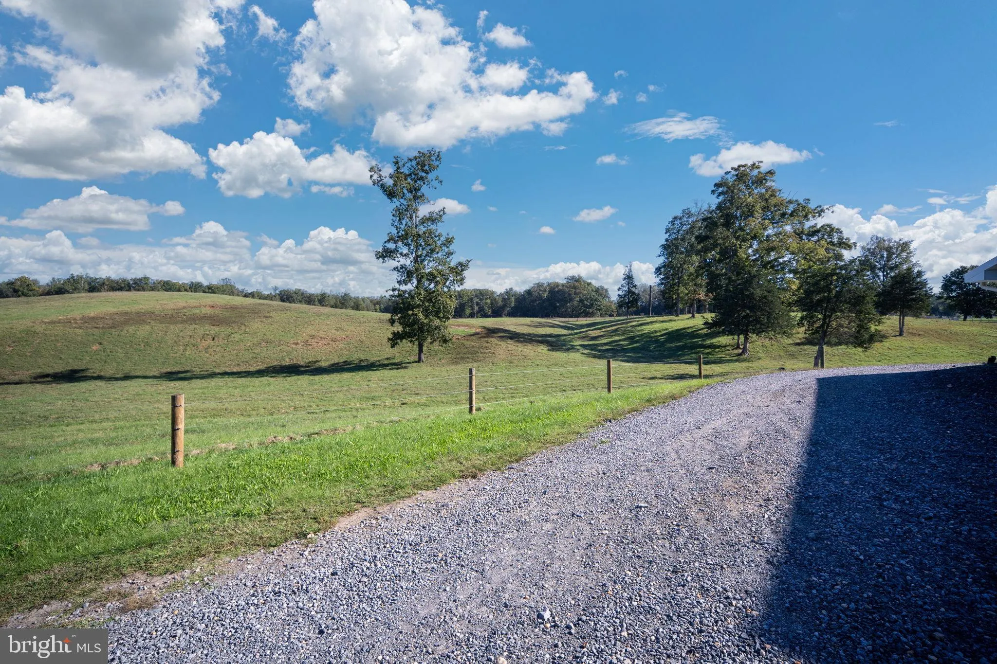 Fredericksburg, Virginia 22405, United States, 2 Bedrooms Bedrooms, ,3 BathroomsBathrooms,Residential,Active,225986