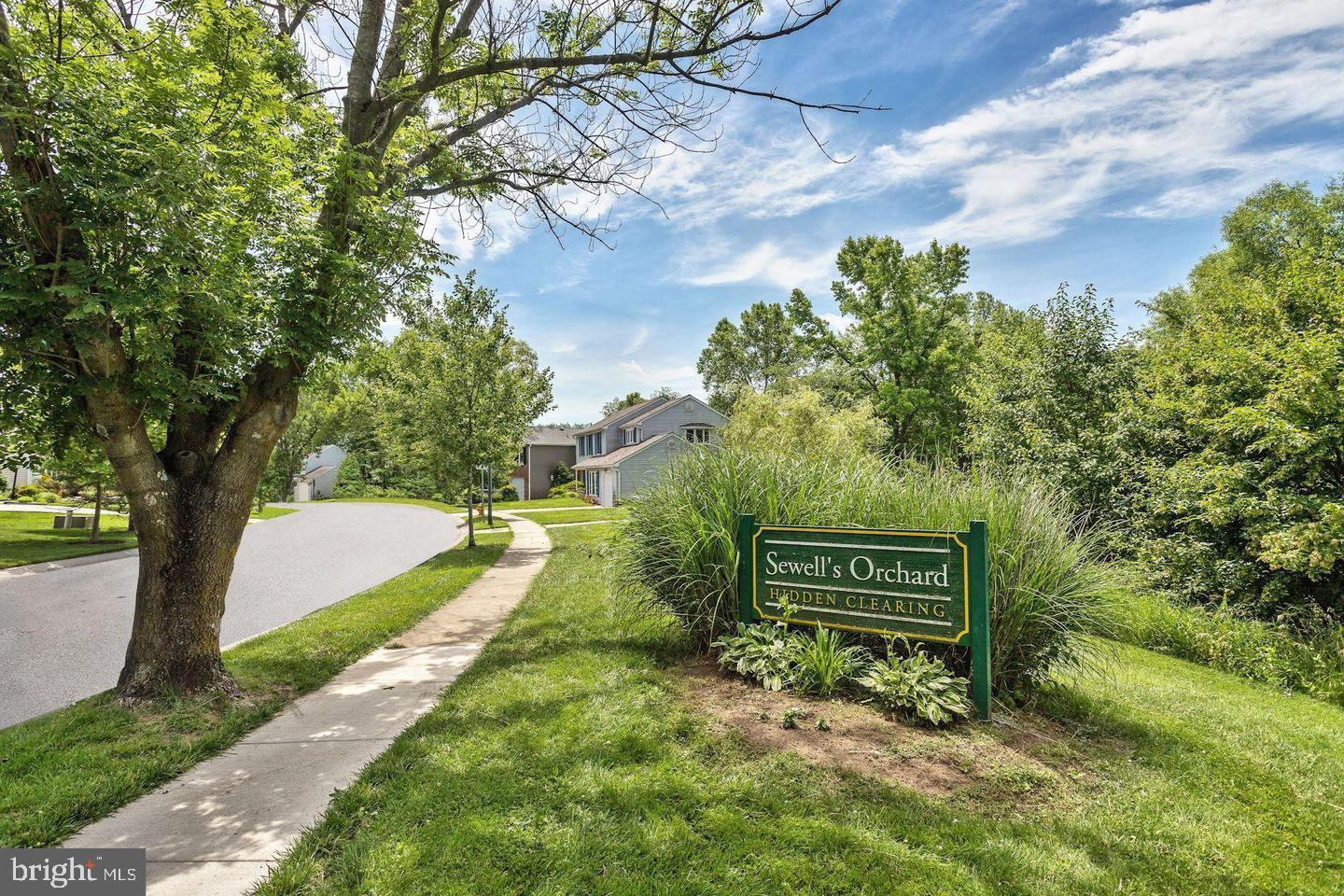 SEWELLS ORCHARD - Residential