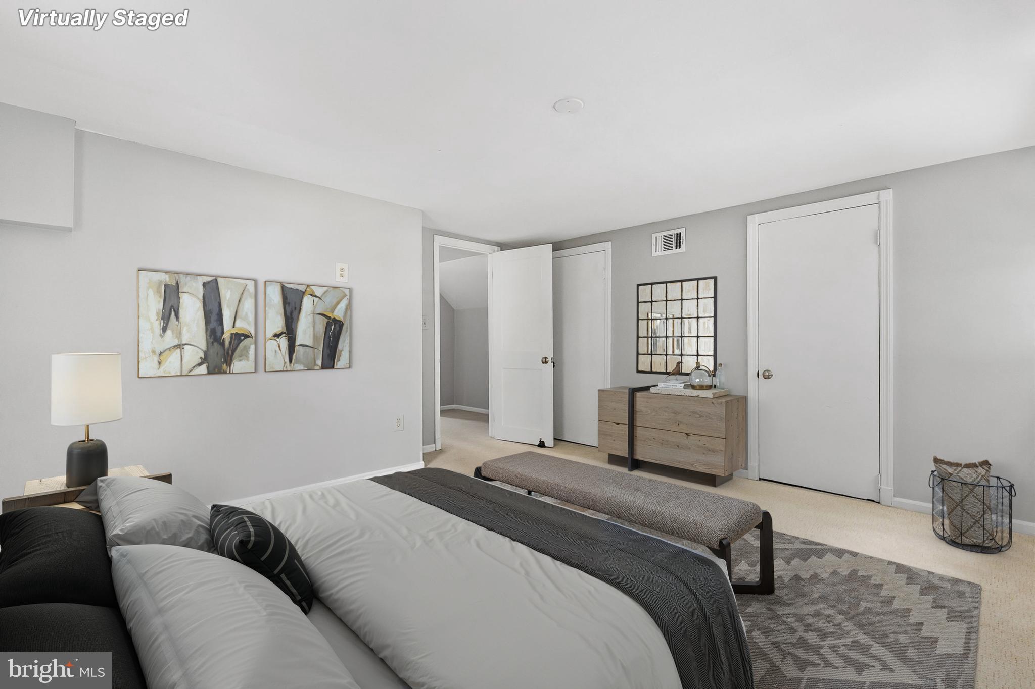 NORTH KENSINGTON - Residential