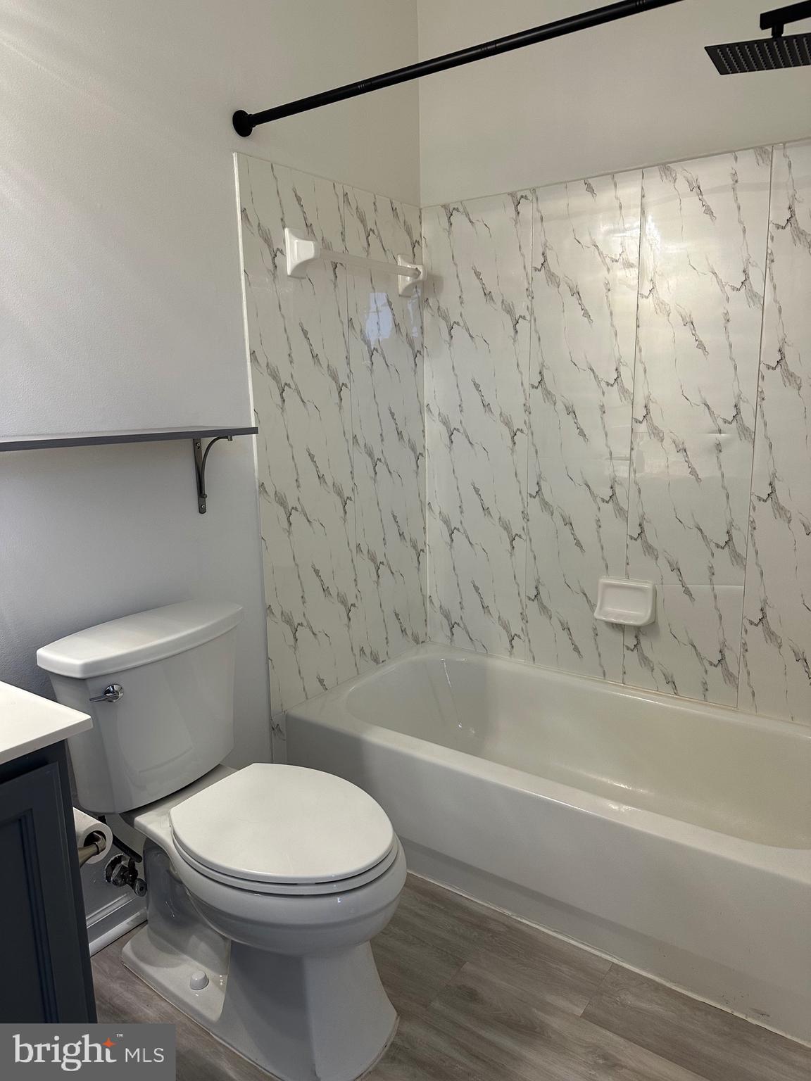 GREENHILL CROSSING - Residential Lease